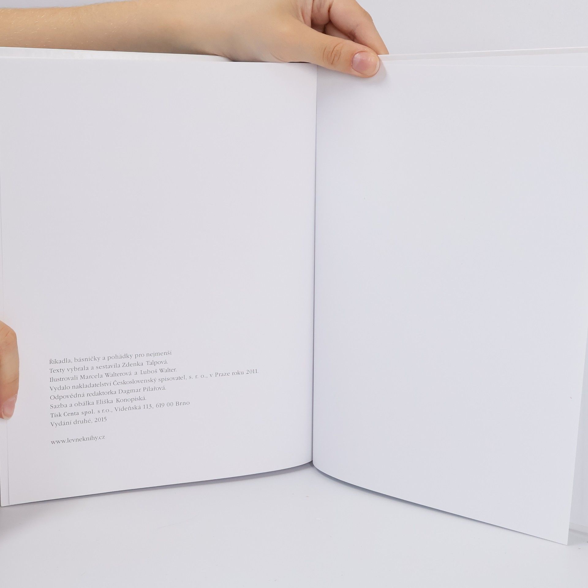 Various authors Říkadla, básničky a pohádky pro nejmenší