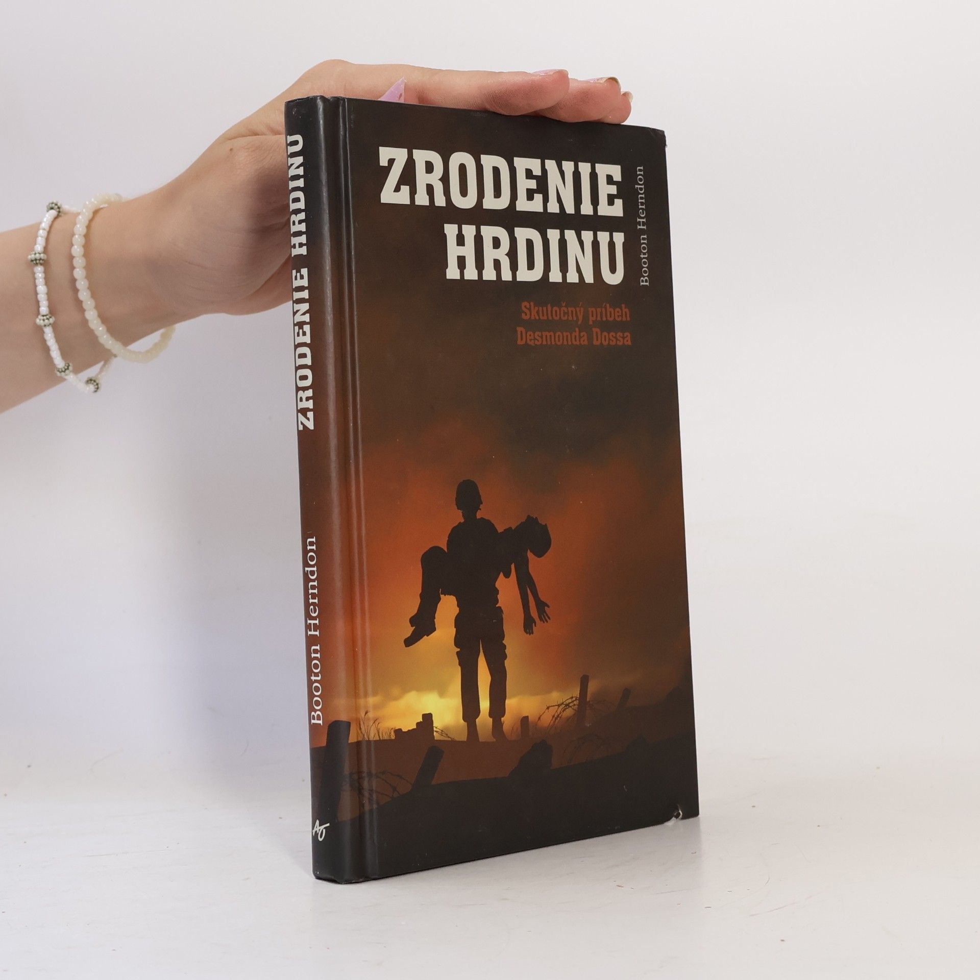 Booton Herndon Zrodenie hrdinu