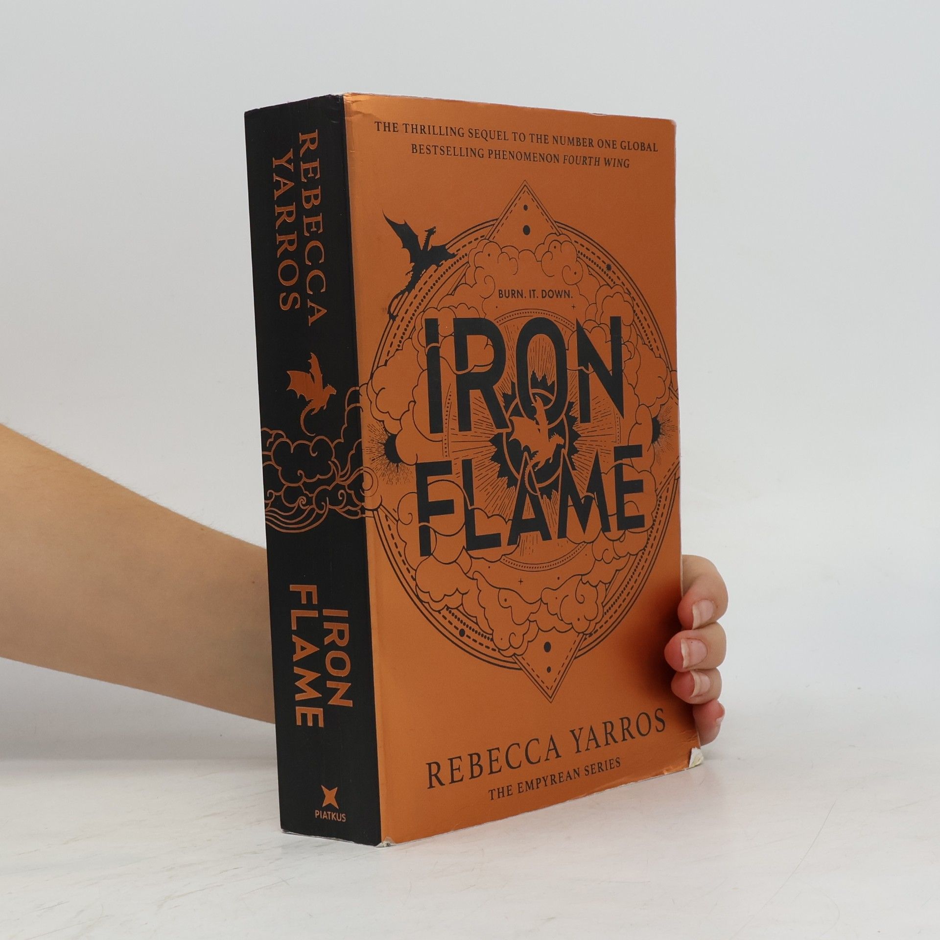 Rebecca Yarros Iron Flame