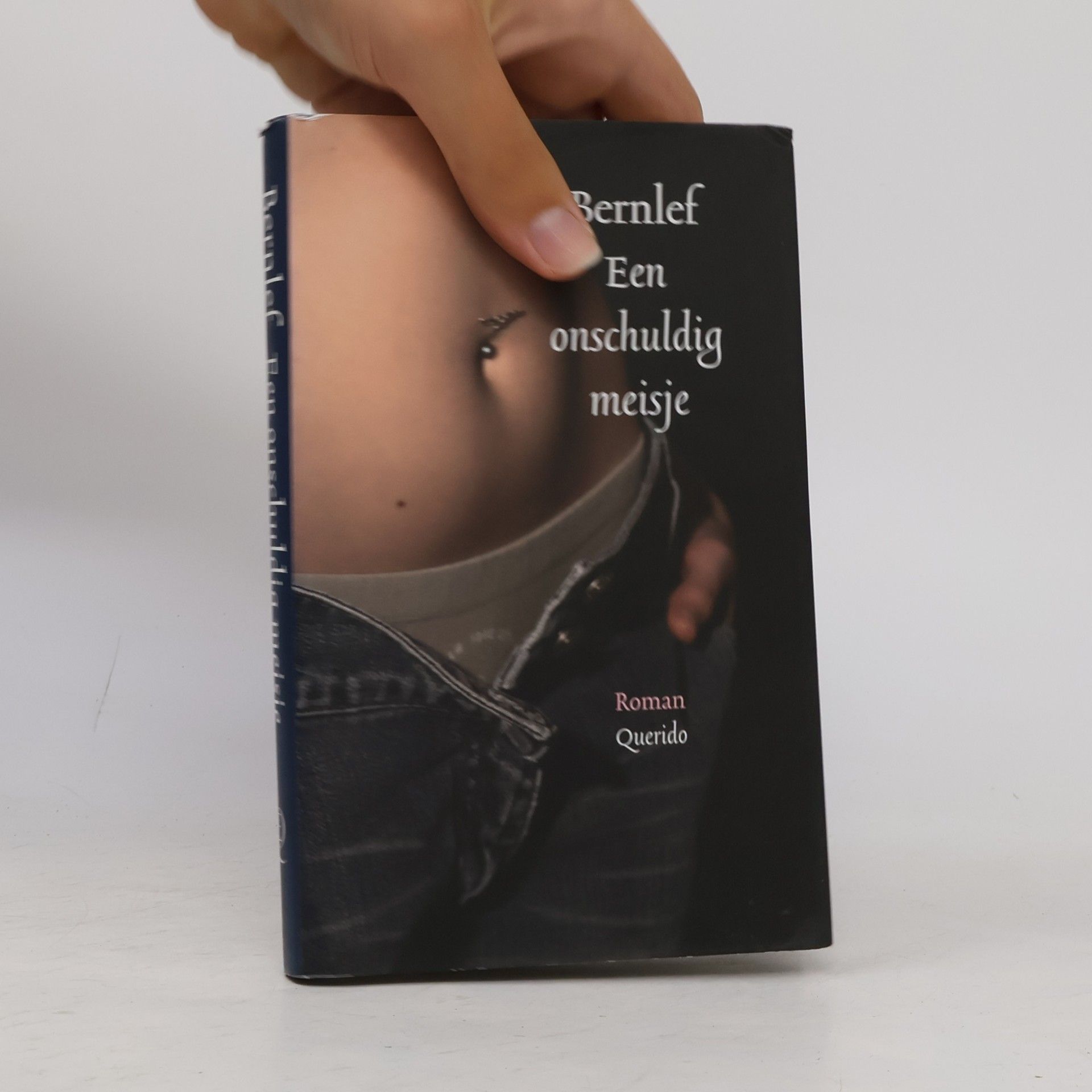 J. Bernlef Een onschuldig meisje