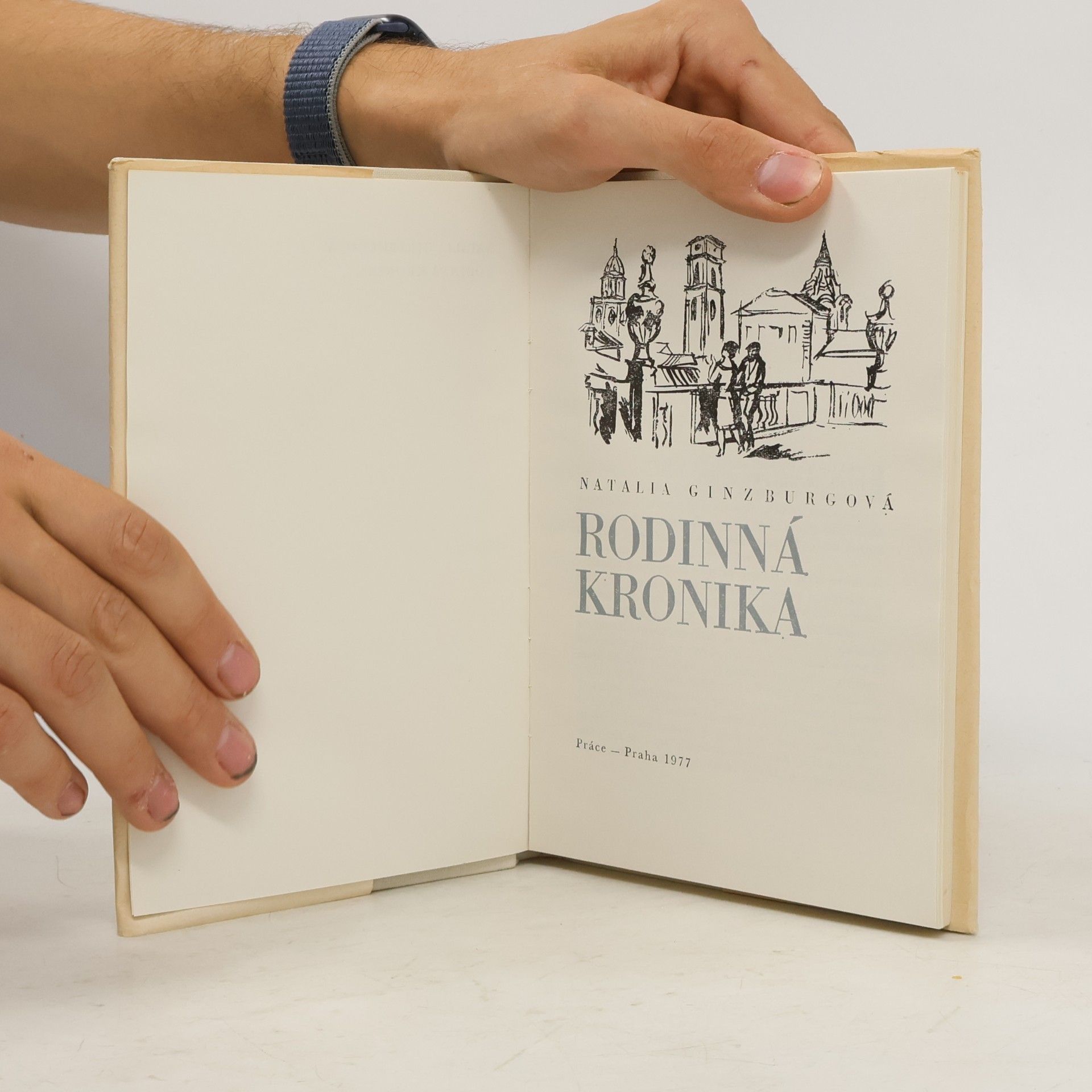 Natalia Ginzburg Rodinná kronika
