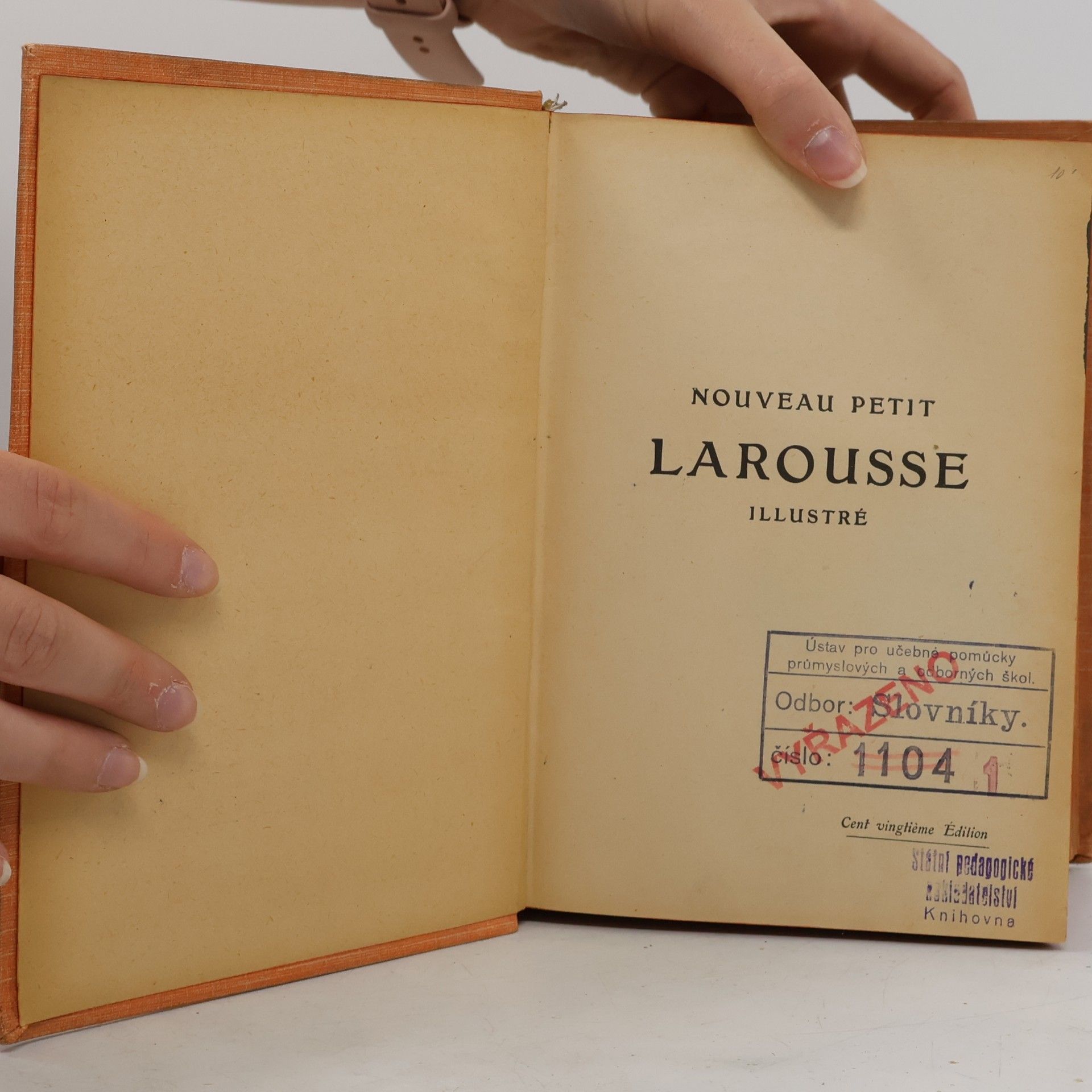 Autorenkollektiv Nouveau petit Larousse illustré
