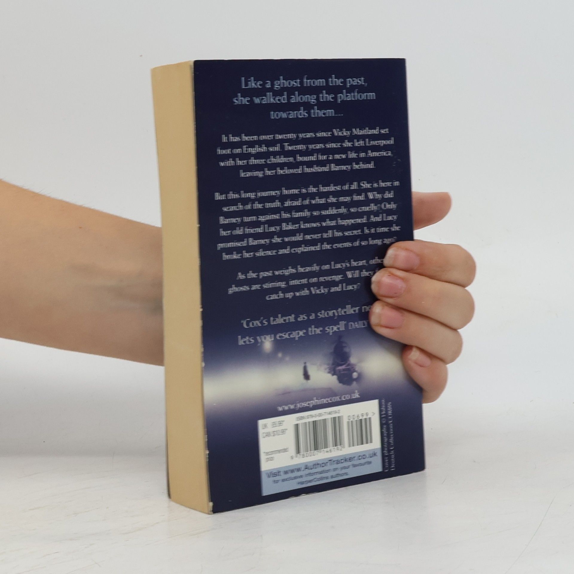 Josephine Cox Journey's End