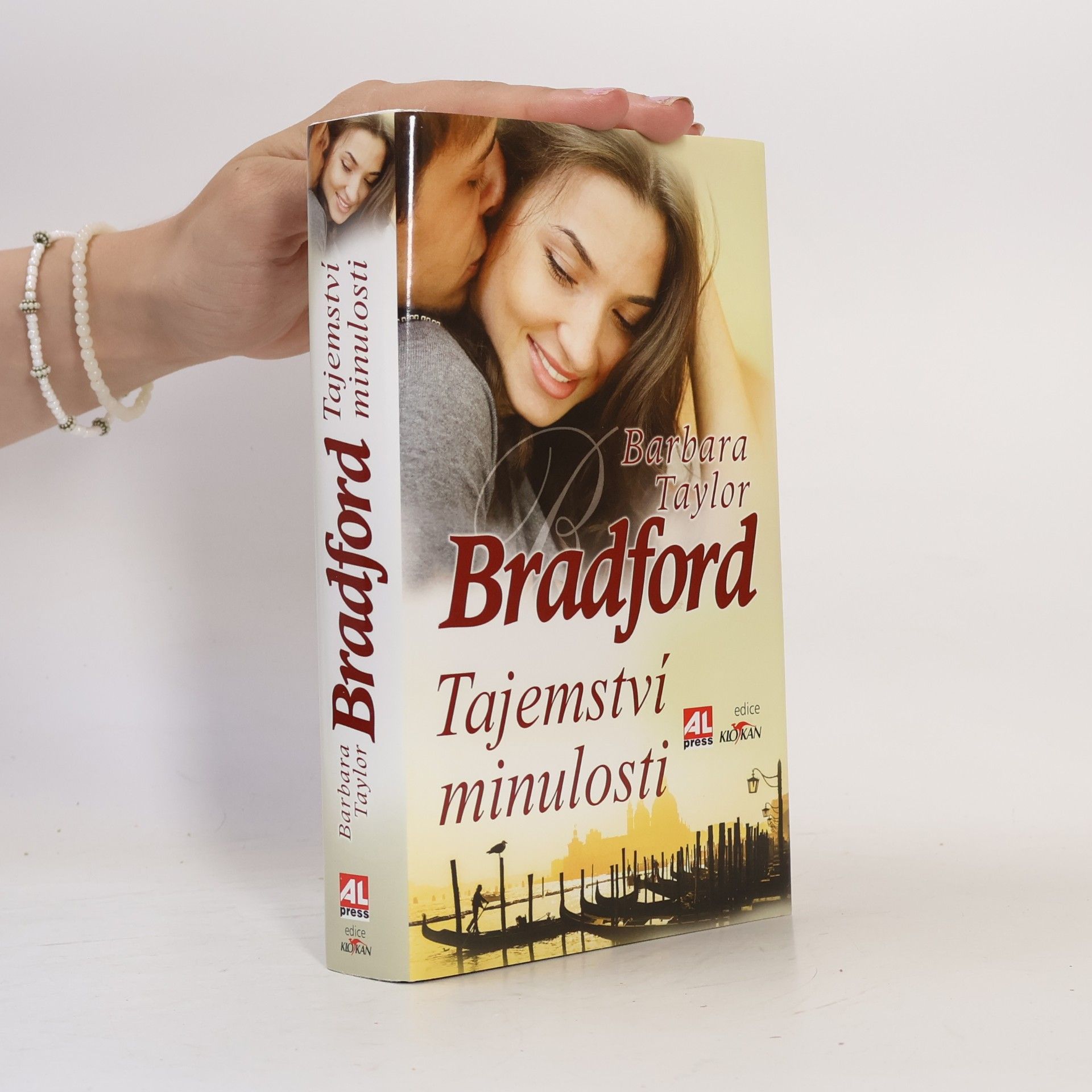 Barbara Taylor Bradford Tajemství minulosti