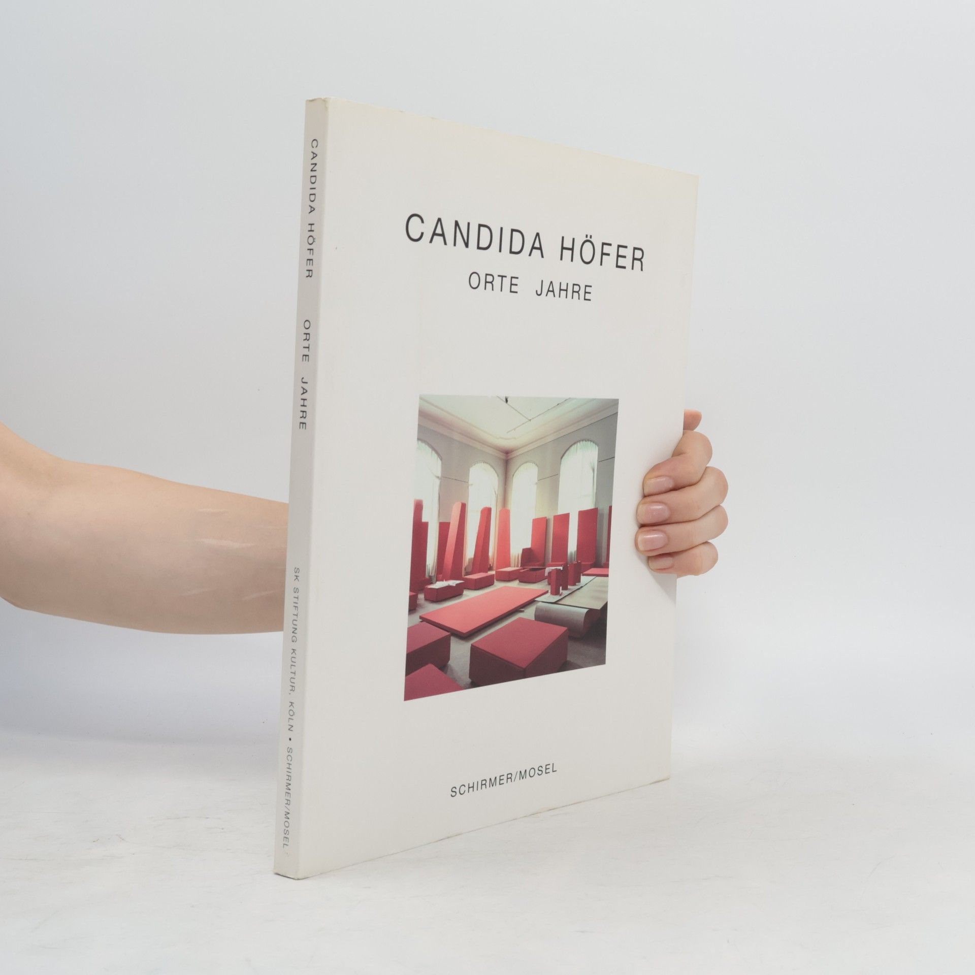 Candida Höfer, Orte Jahre