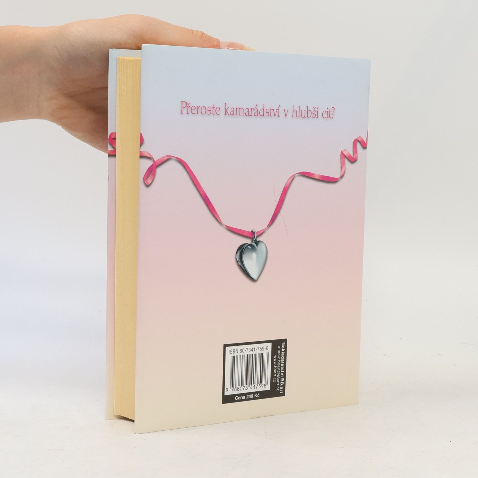 Cecelia Ahern Kde končí duha