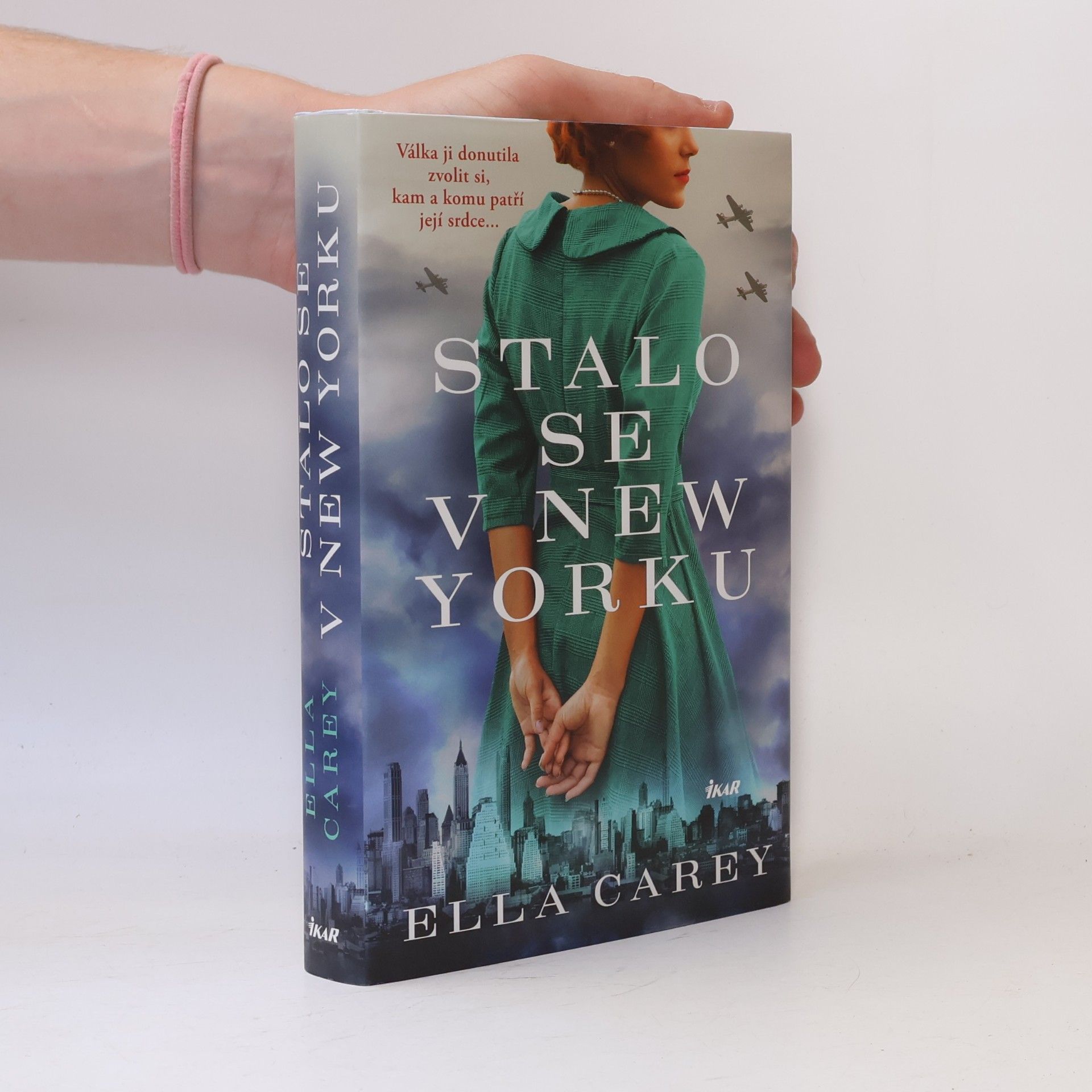 Ella Carey Stalo se v New Yorku