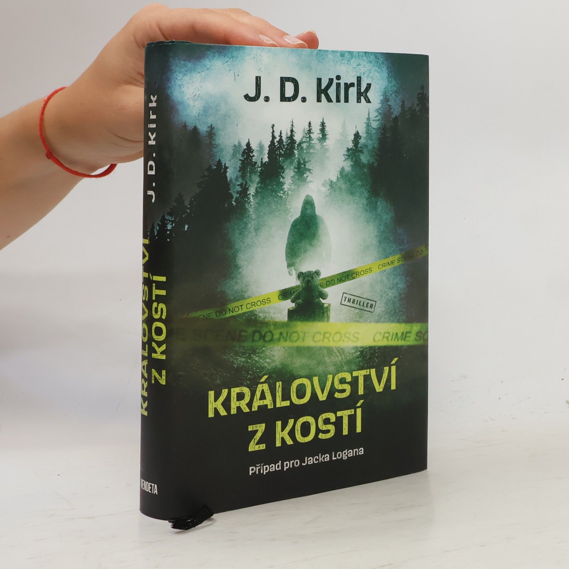 Paul Kirk Království z kostí