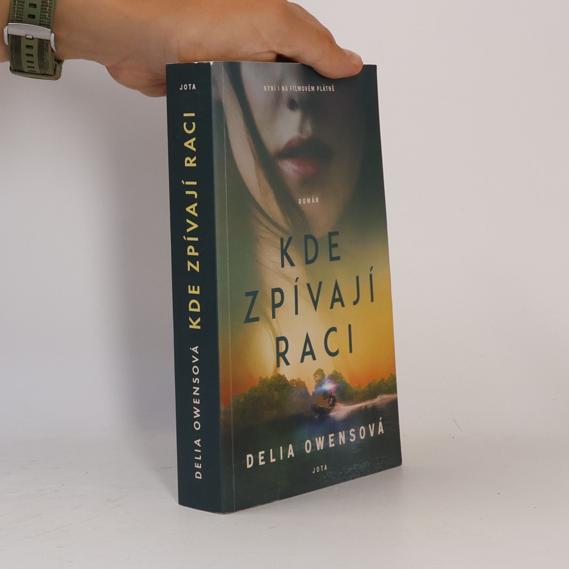 Delia Owens Kde zpívají raci