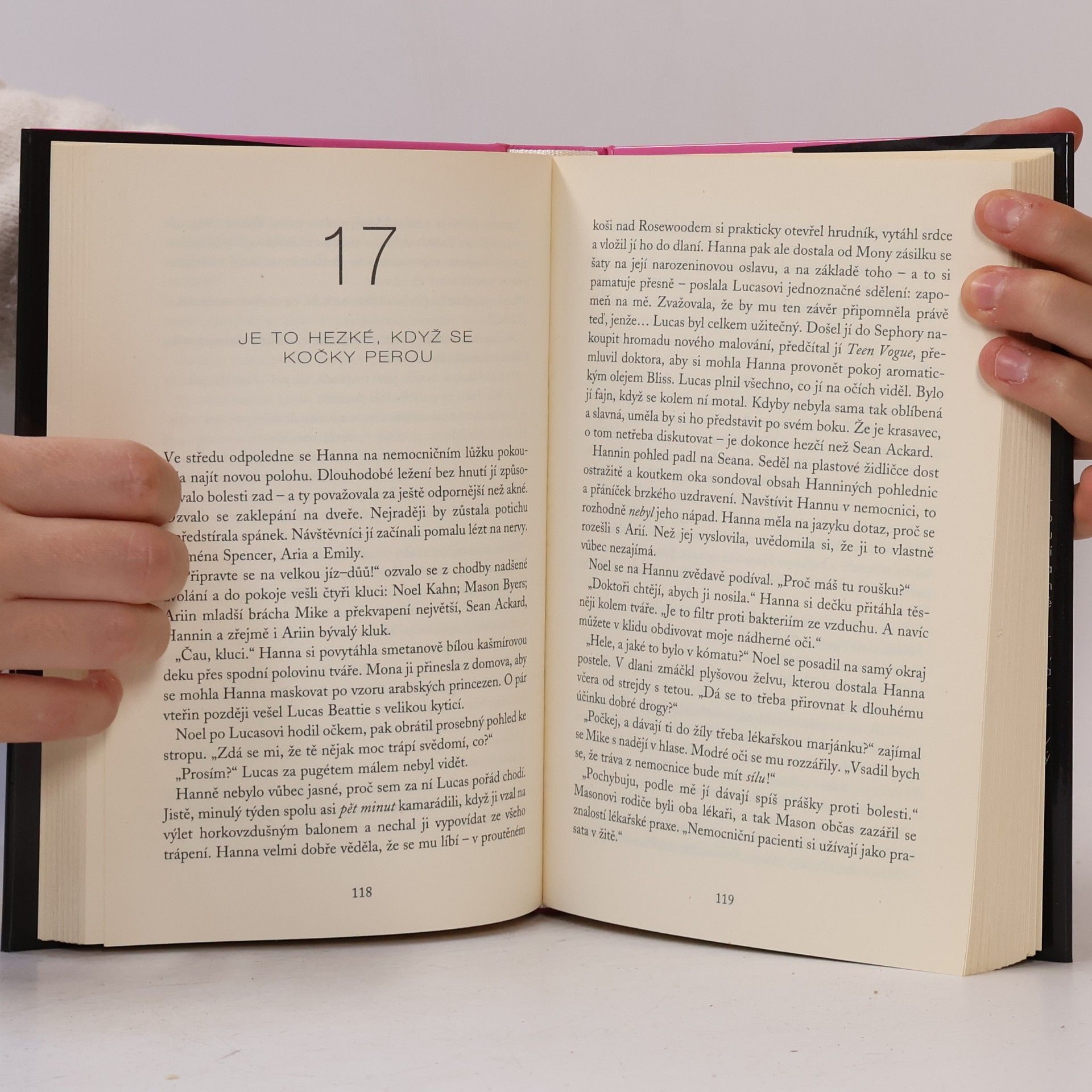Sara Shepard Roztomilé malé lhářky: Neuvěřitelné
