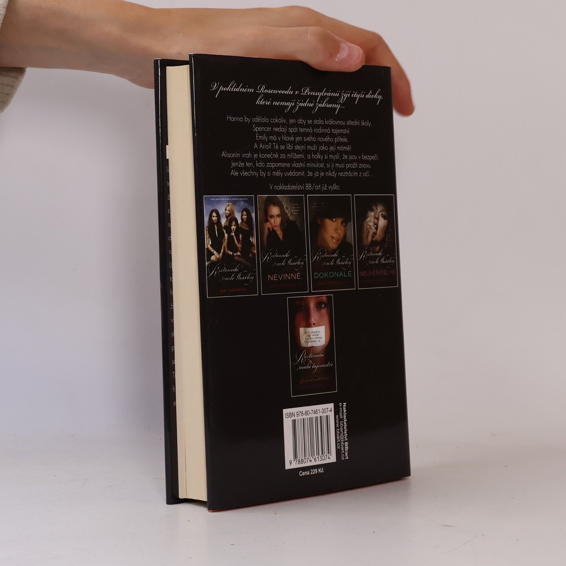 Sara Shepard Roztomilé malé lhářky: Hříšné