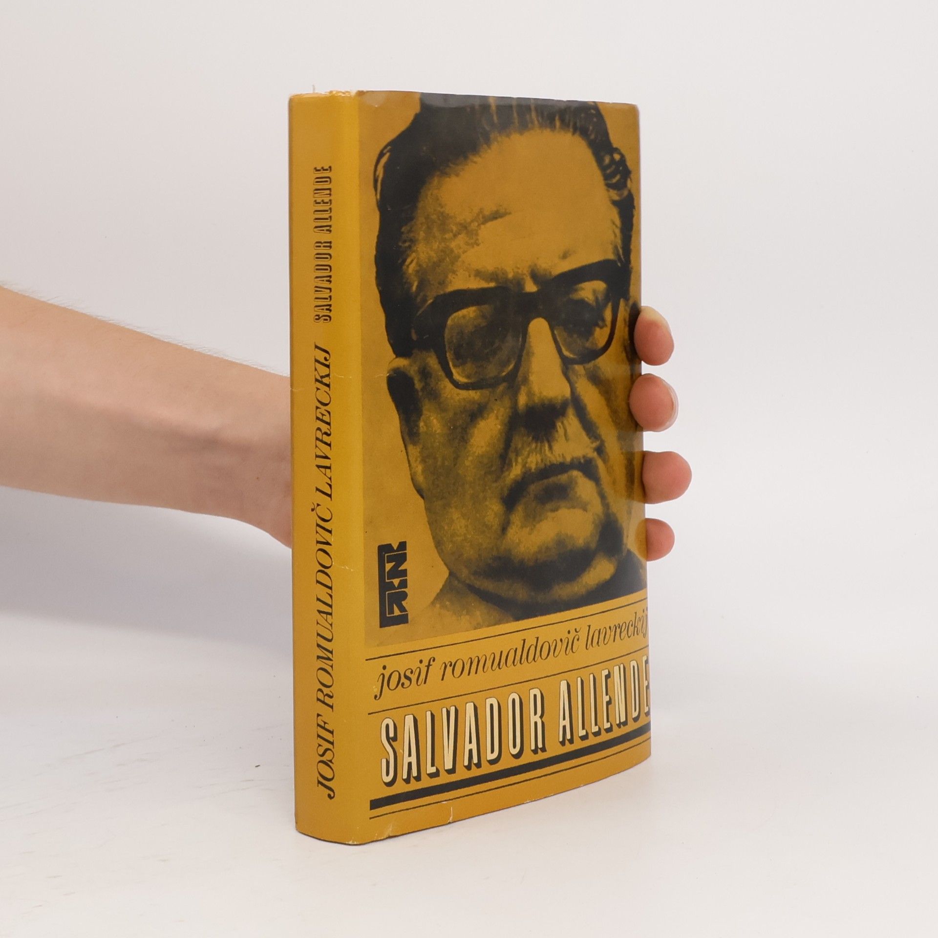 Josif Romualdovič Lavreckij Salvador Allende