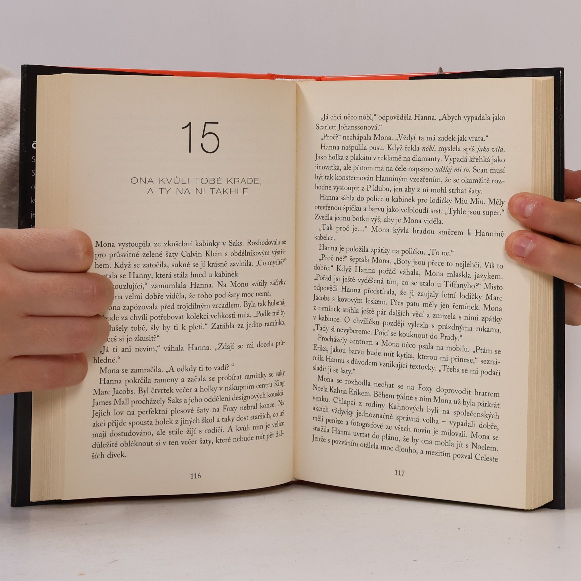 Sara Shepard Roztomilé malé lhářky. Nevinné
