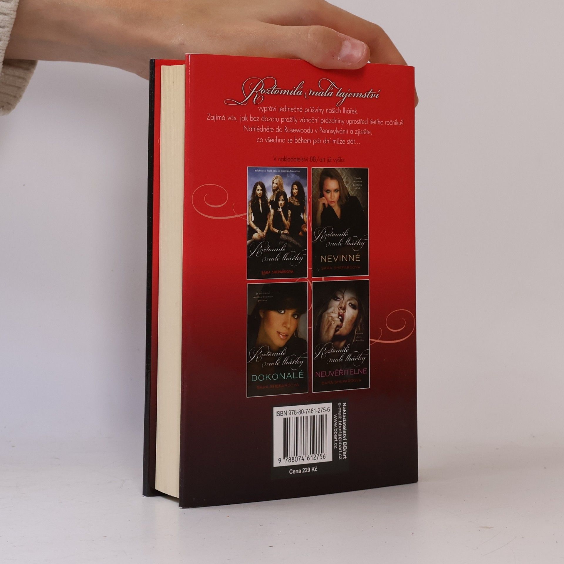 Sara Shepard Roztomilá malá tajemství