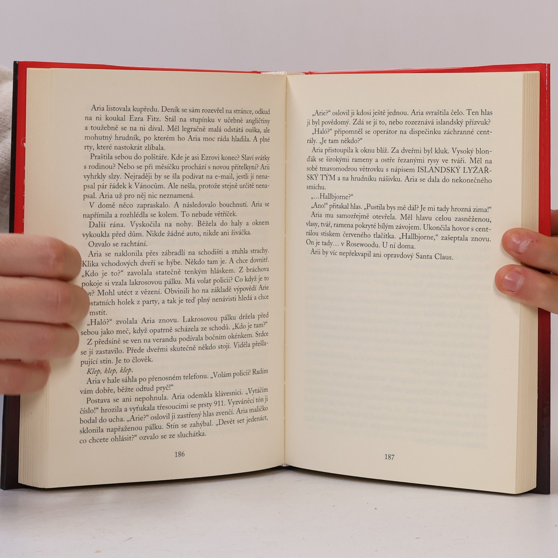 Sara Shepard Roztomilá malá tajemství