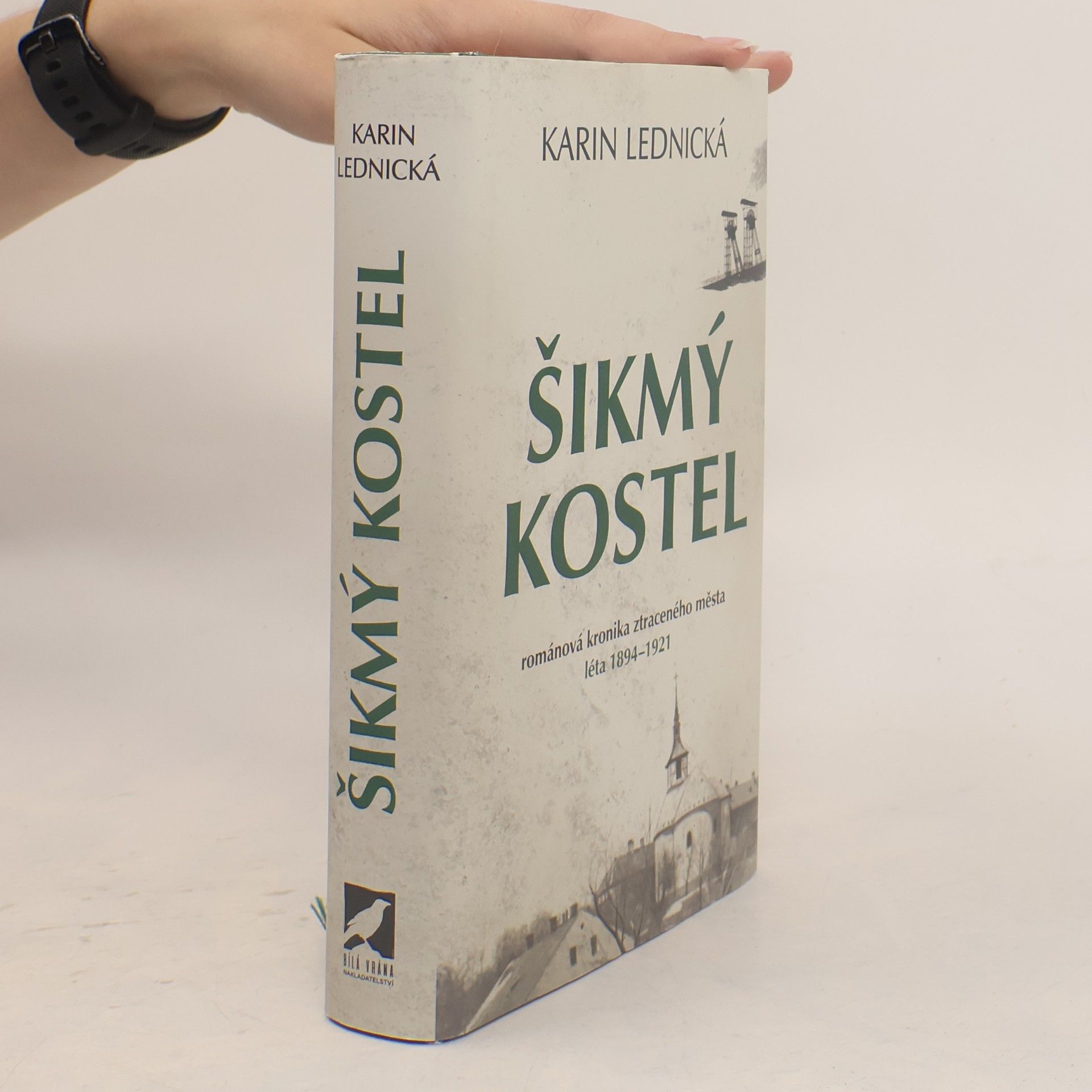 Karin Lednická Šikmý kostel