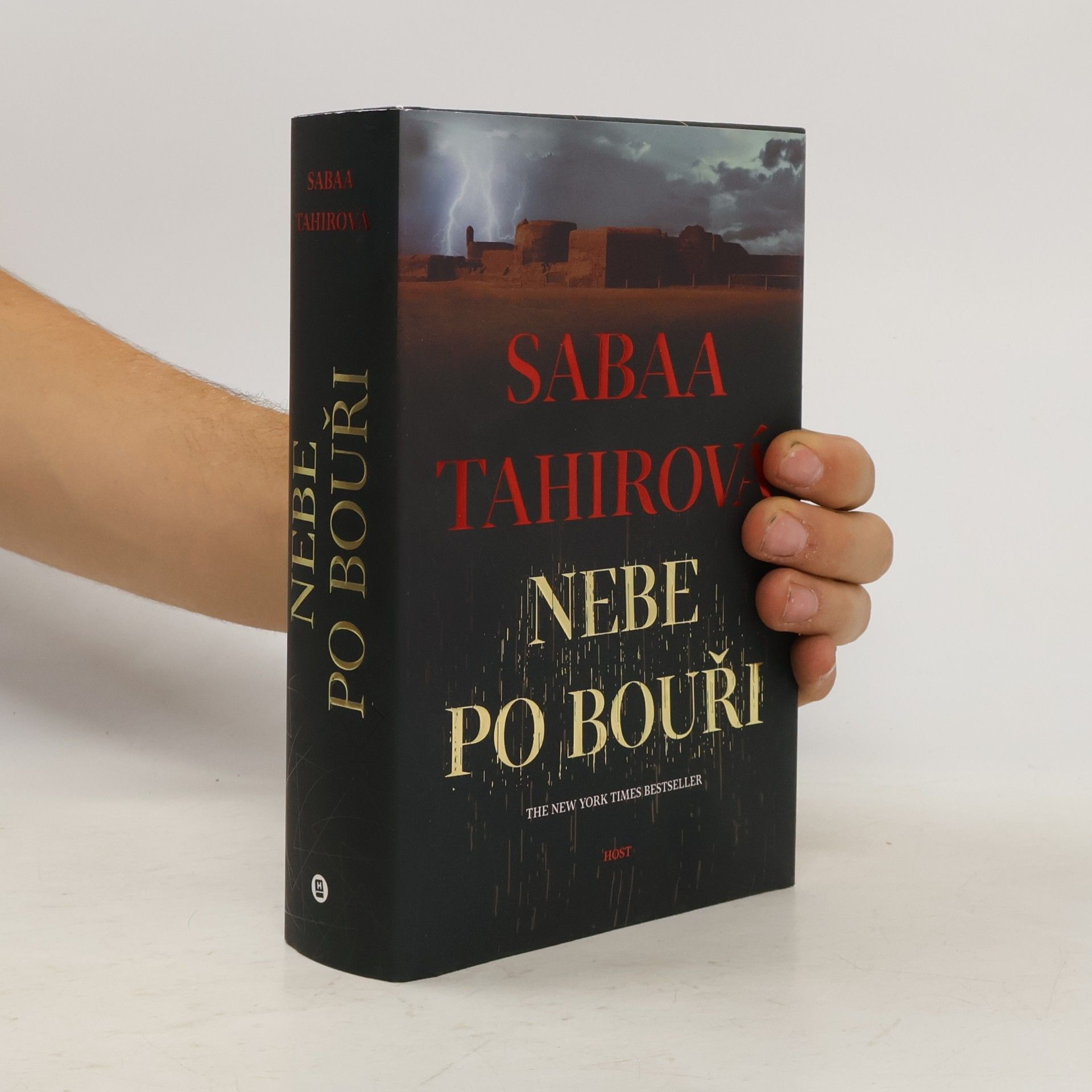 Nebe po bouři