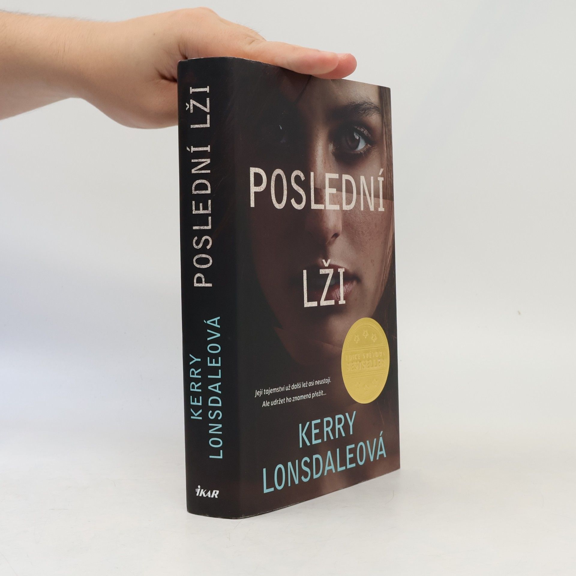 Kerry Lonsdale Poslední lži