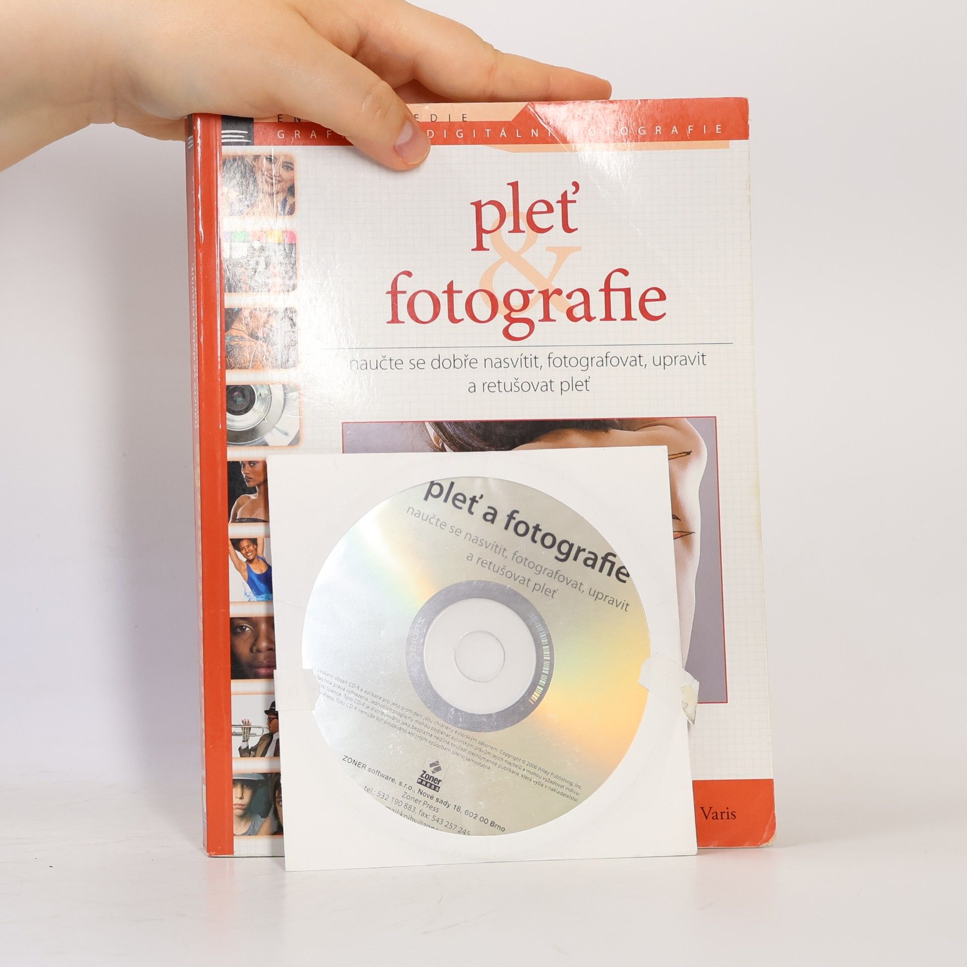 Lee Varis Pleť a fotografie - naučte se dobře nasvítit, fotografovat, upravit a retušovat pleť