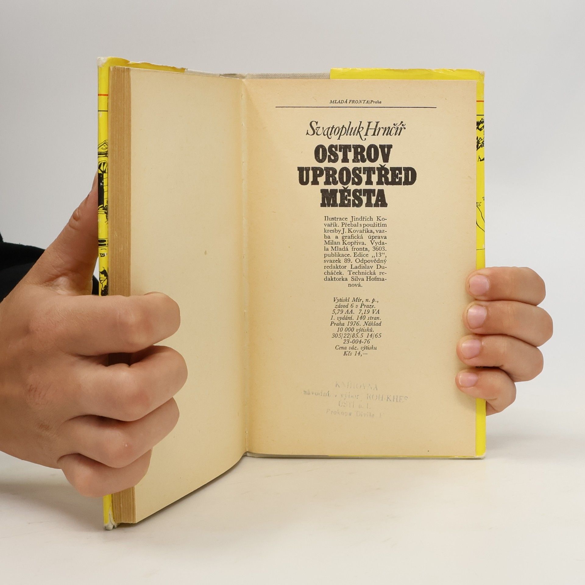 Svatopluk Hrnčíř Ostrov uprostřed města