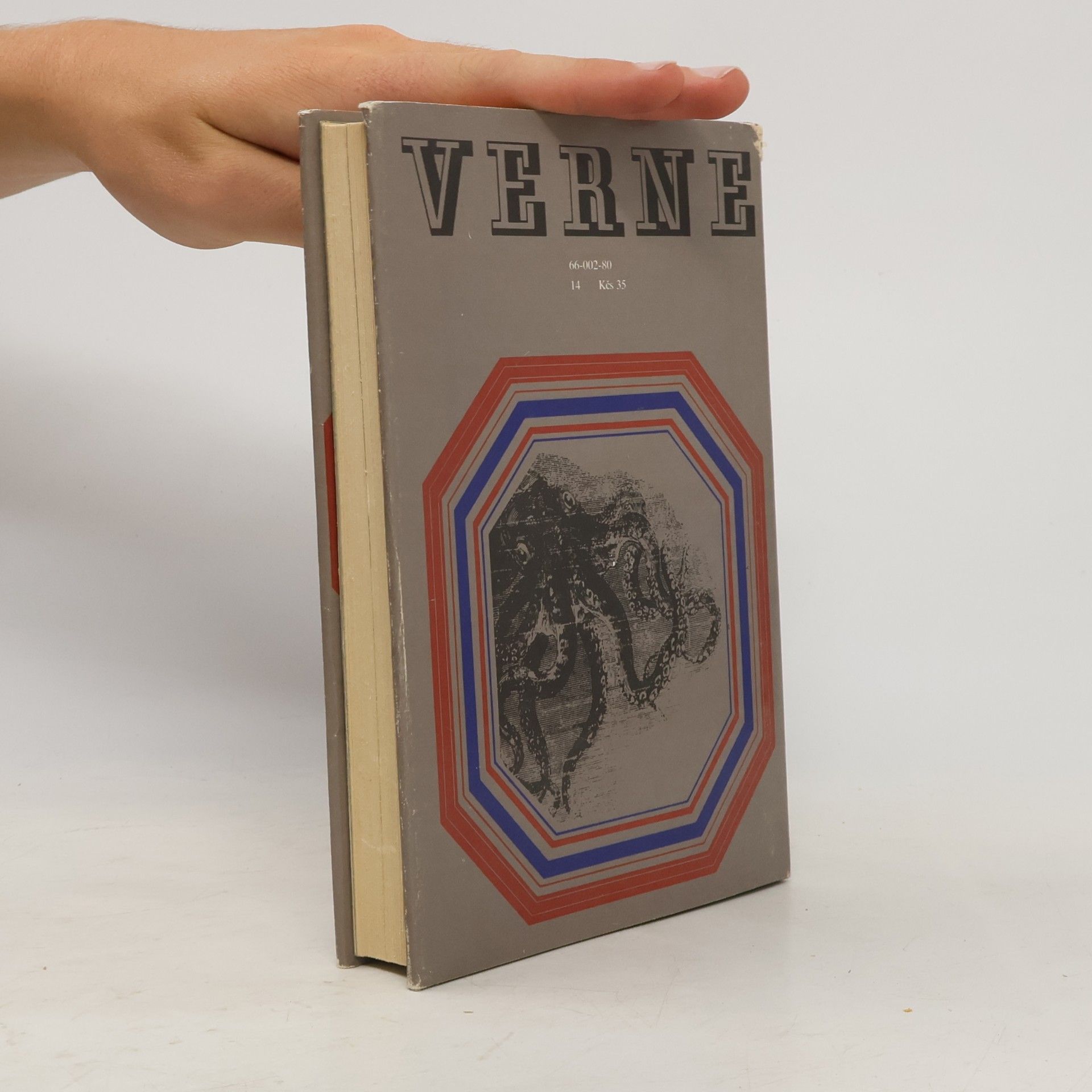 Jules Verne Dvadsaťtisíc míľ pod morom
