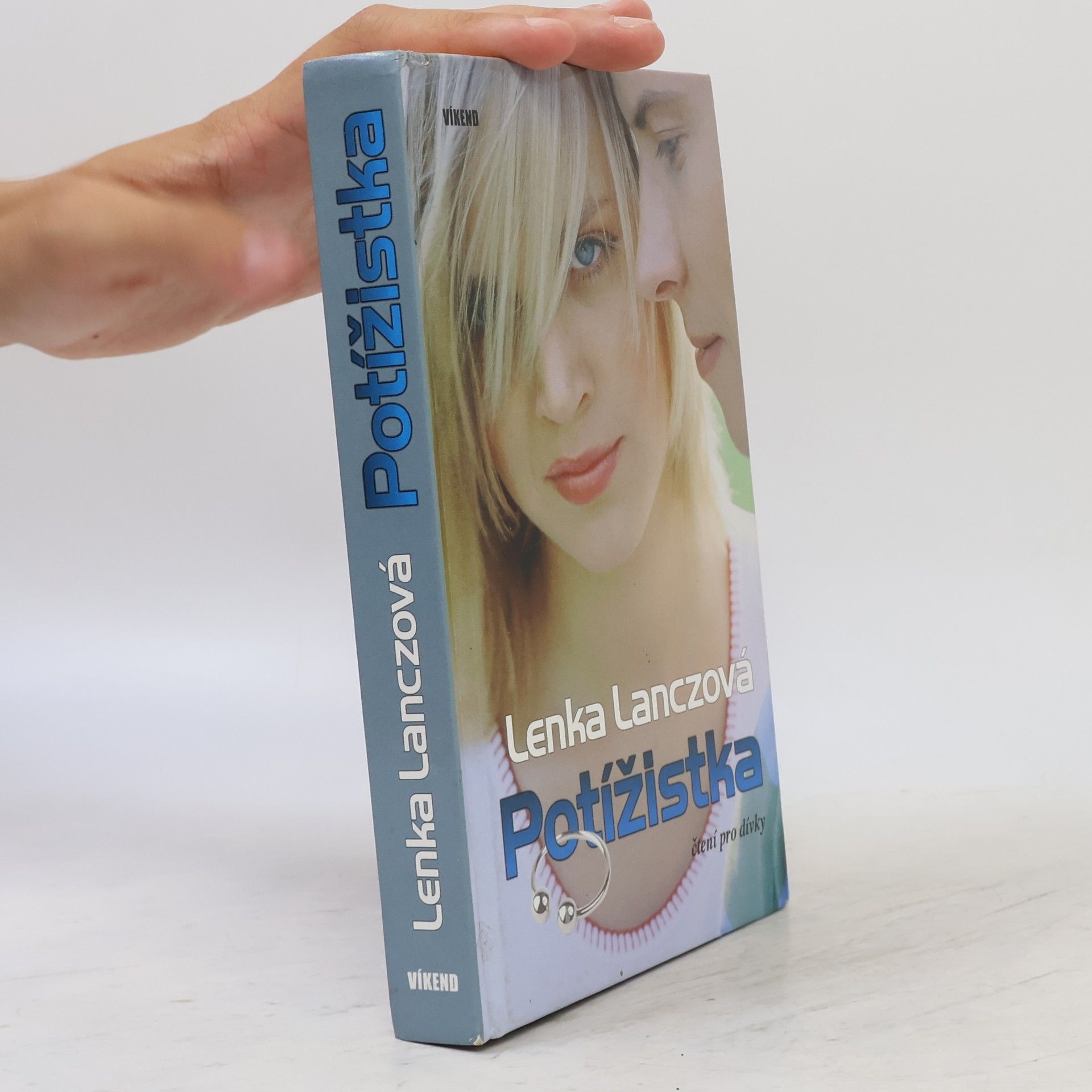 Lenka Lanczová Potížistka