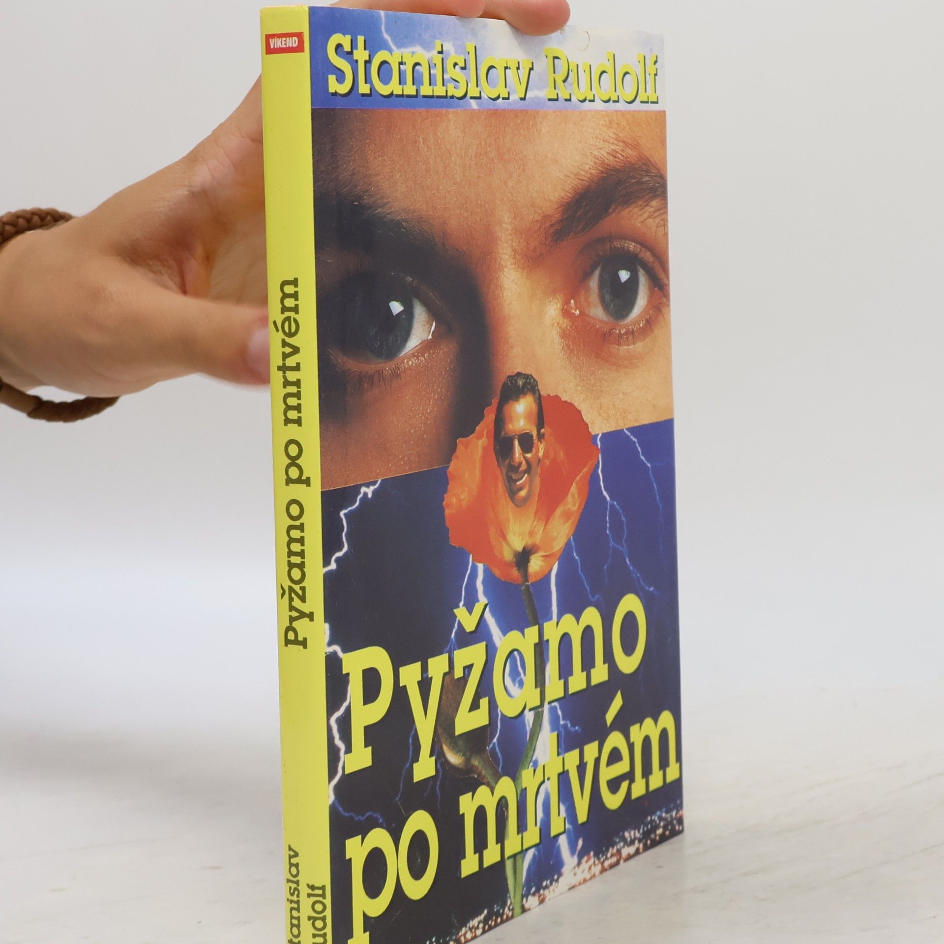Stanislav Rudolf Pyžamo po mrtvém