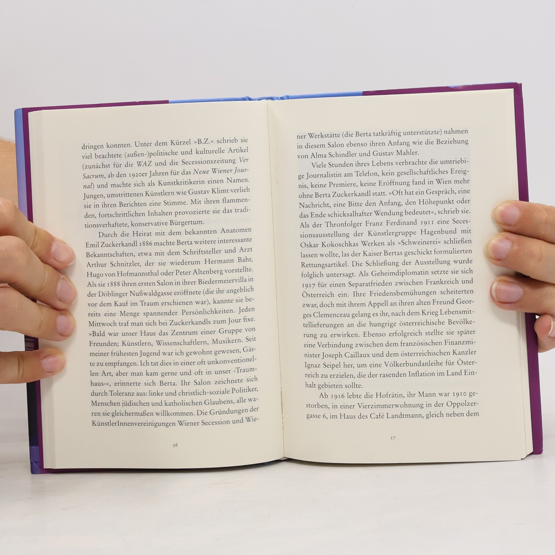 Isabella Lechner Wienerinnen, die lesen, sind gefährlich