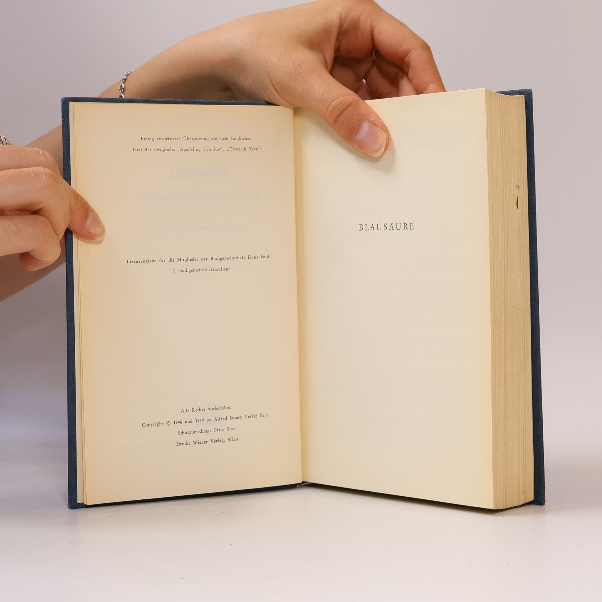Agatha Christie Blausäure