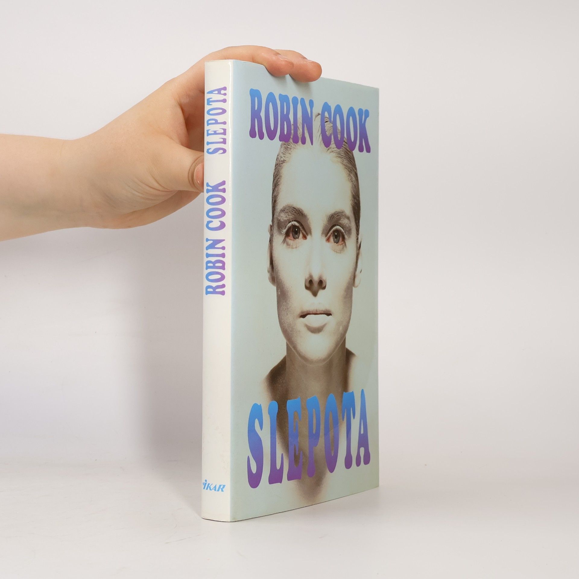 Robin Cook Slepota