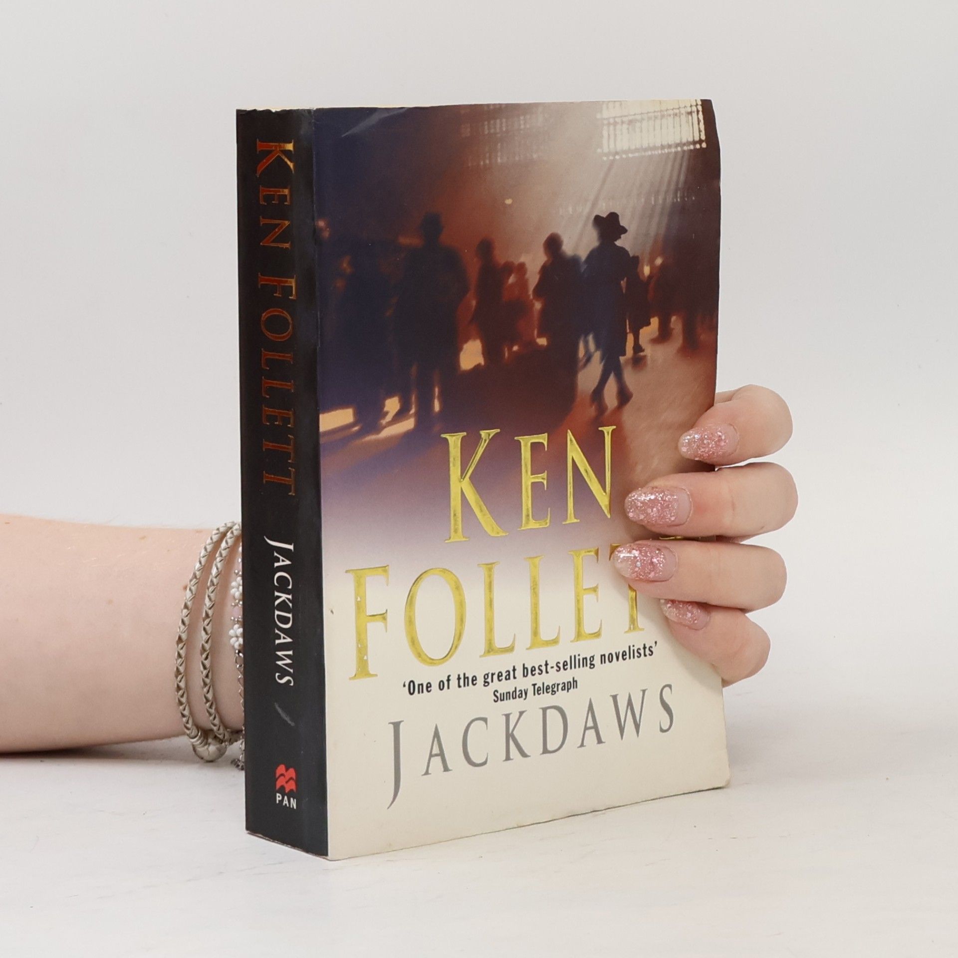 Ken Follett Jackdaws