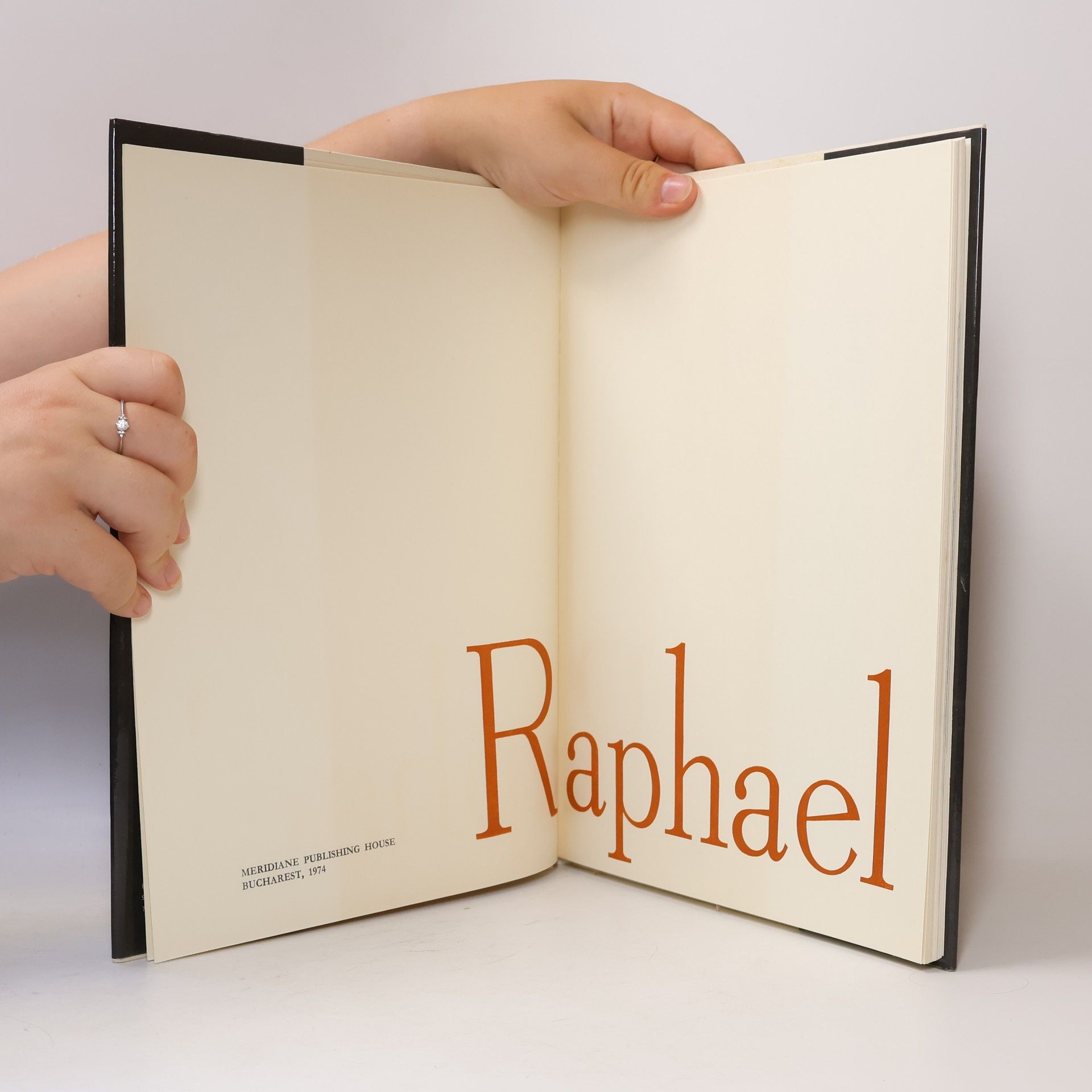 Autores varios Raphael