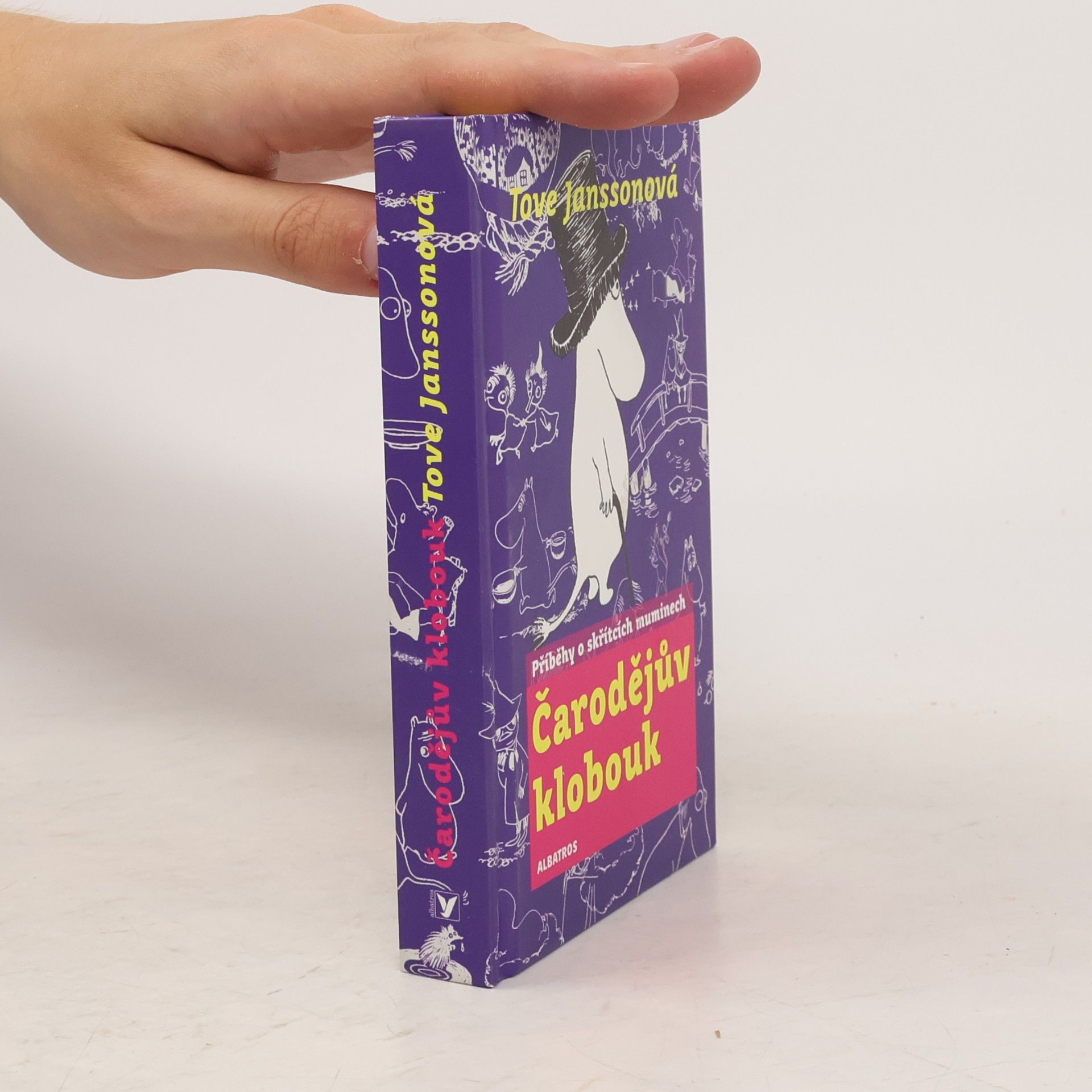 Tove Jansson Čarodějův klobouk. Příběhy o skřítcích muminech