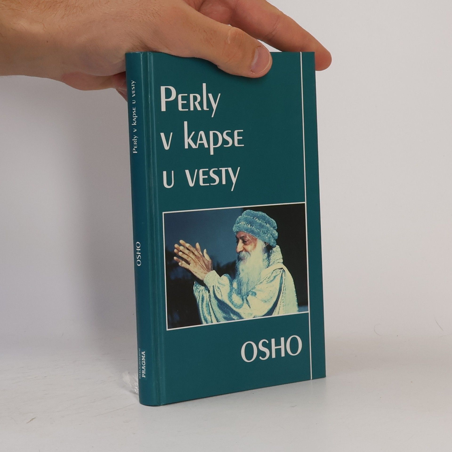 Osho Perly v kapse u vesty