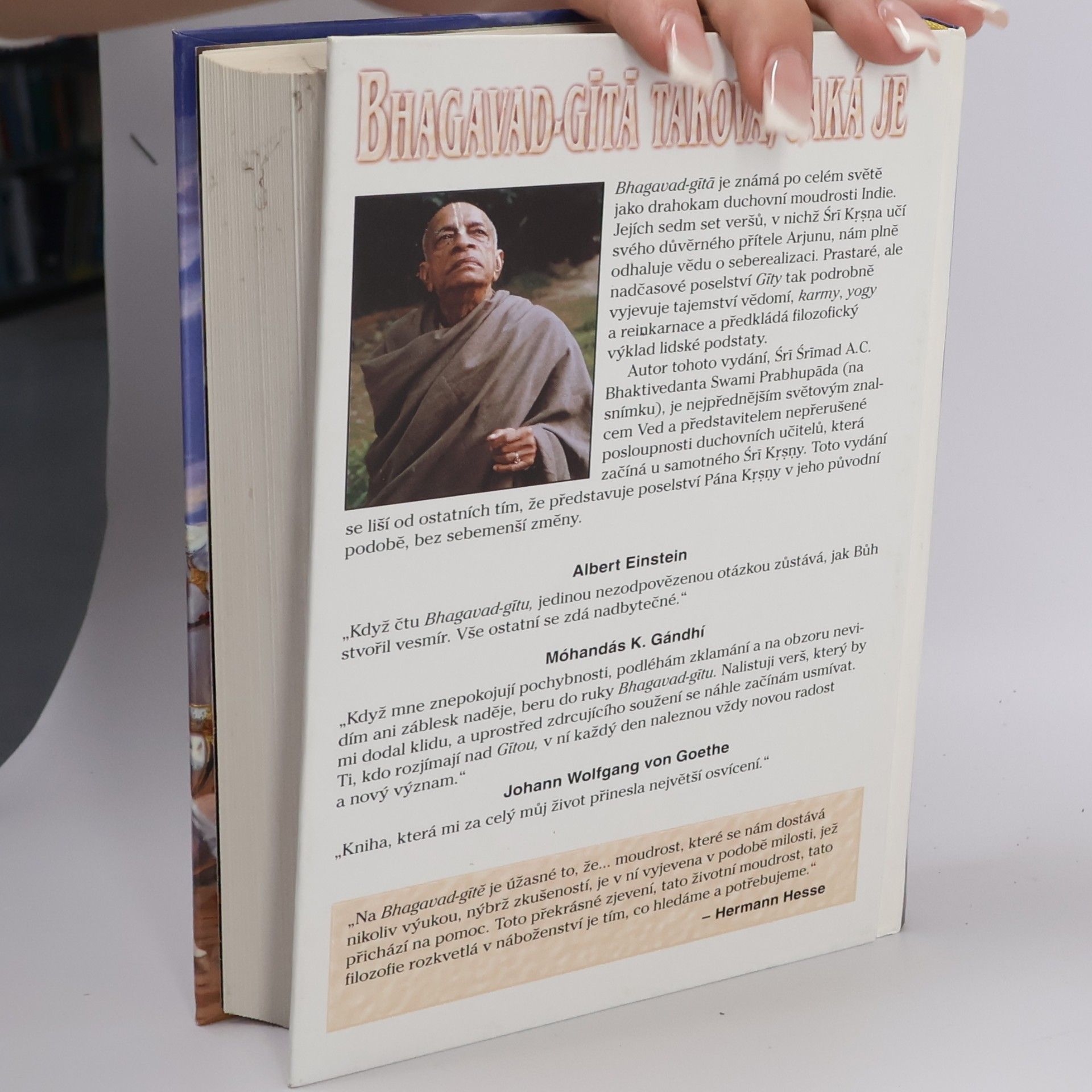 A.C. Bhaktivedanta Swami Prabhupada Bhagavad-gītā. Taková, jaká je