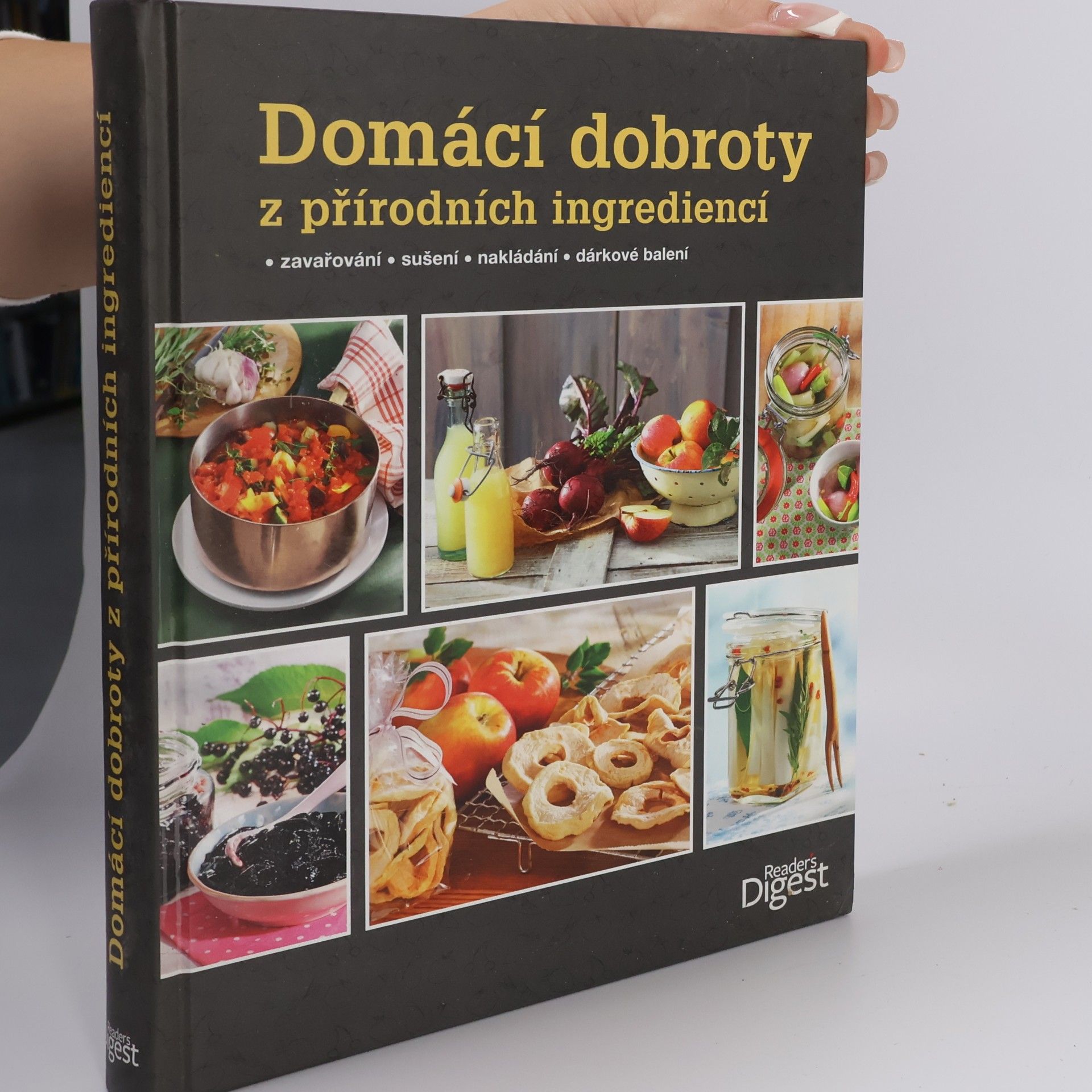 Cornelia Klaeger Domácí dobroty z přírodních ingrediencí