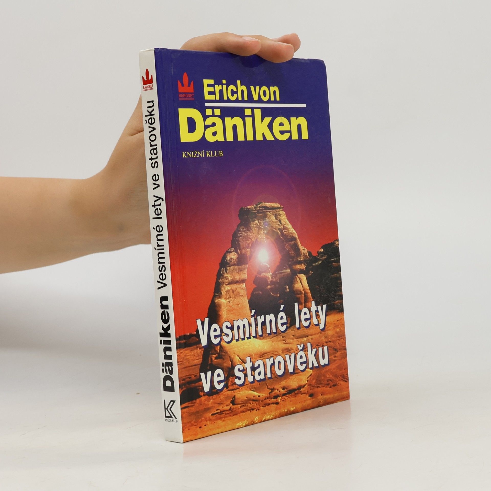 Erich von Däniken Vesmírné lety ve starověku