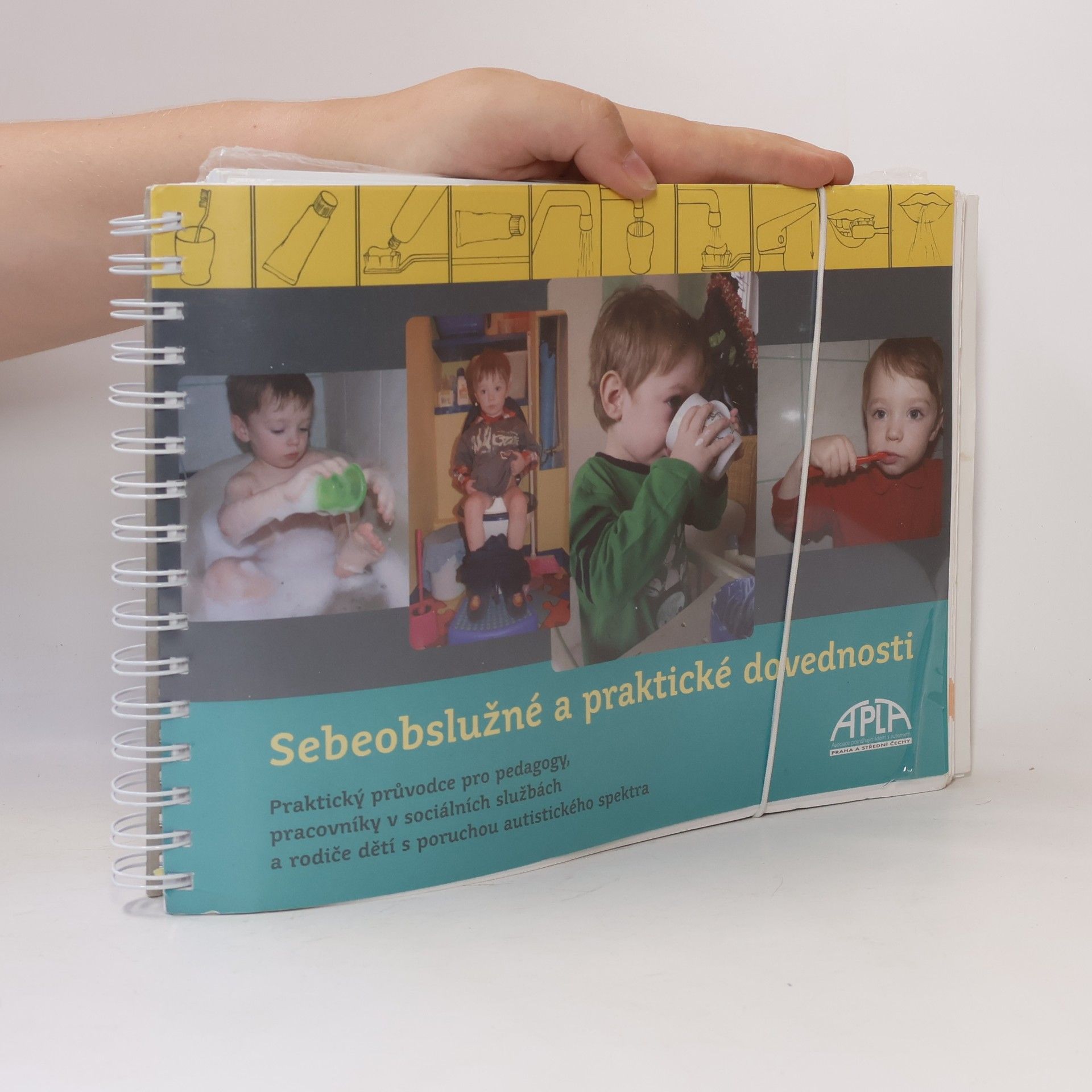 Autismus - zdravotní a výchovné aspekty : výchova a vzdělávání dětí s autismem