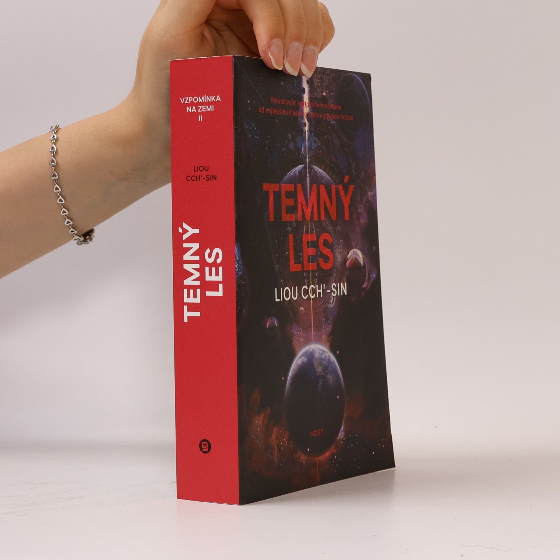Liou Cch’-sin Temný les