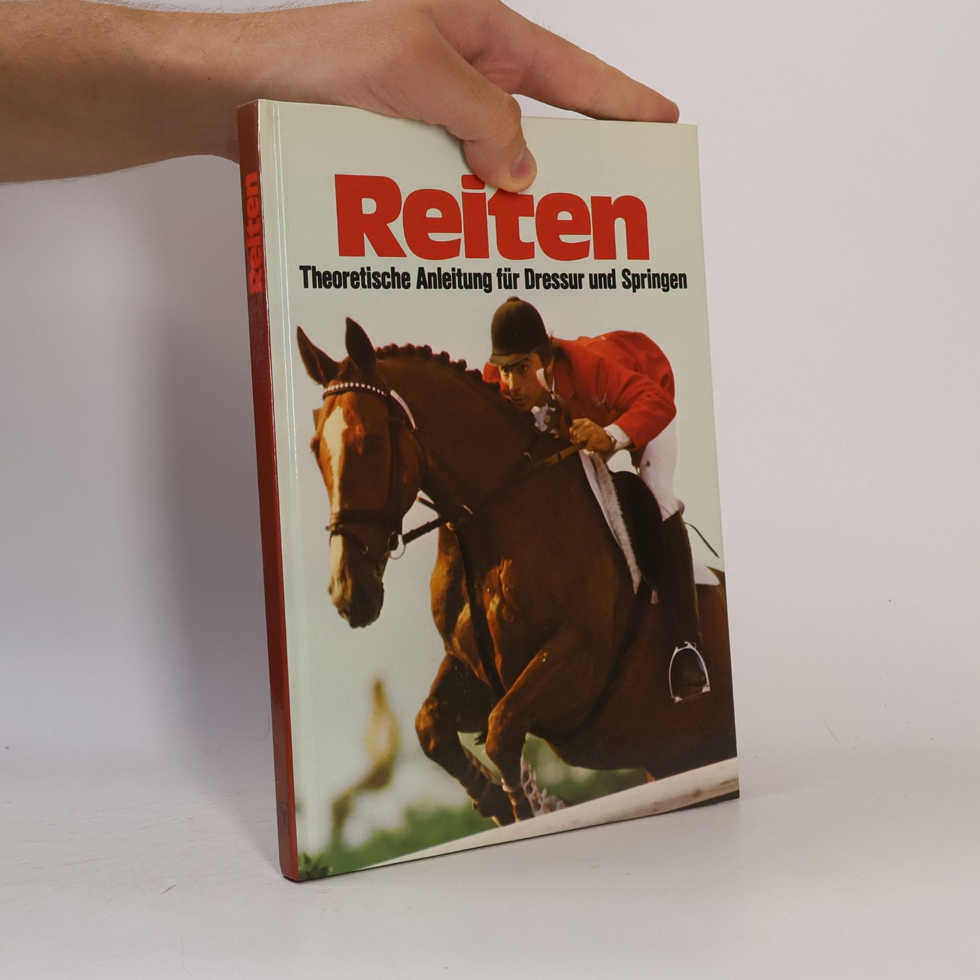 Auteurscollectief Reiten. Theoretische Anleitung für Dressur und Springen