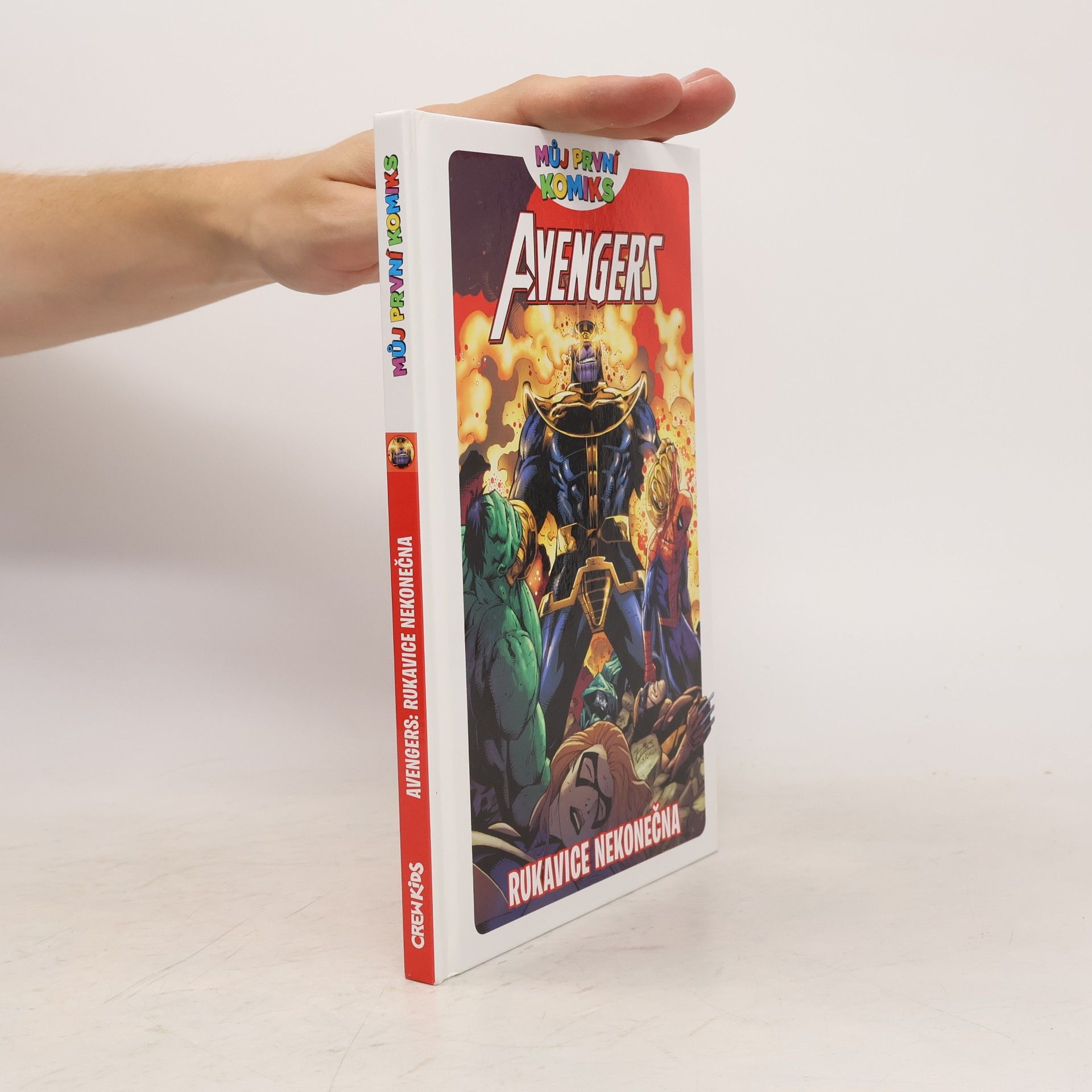 Lee Black Avengers. Rukavice nekonečna
