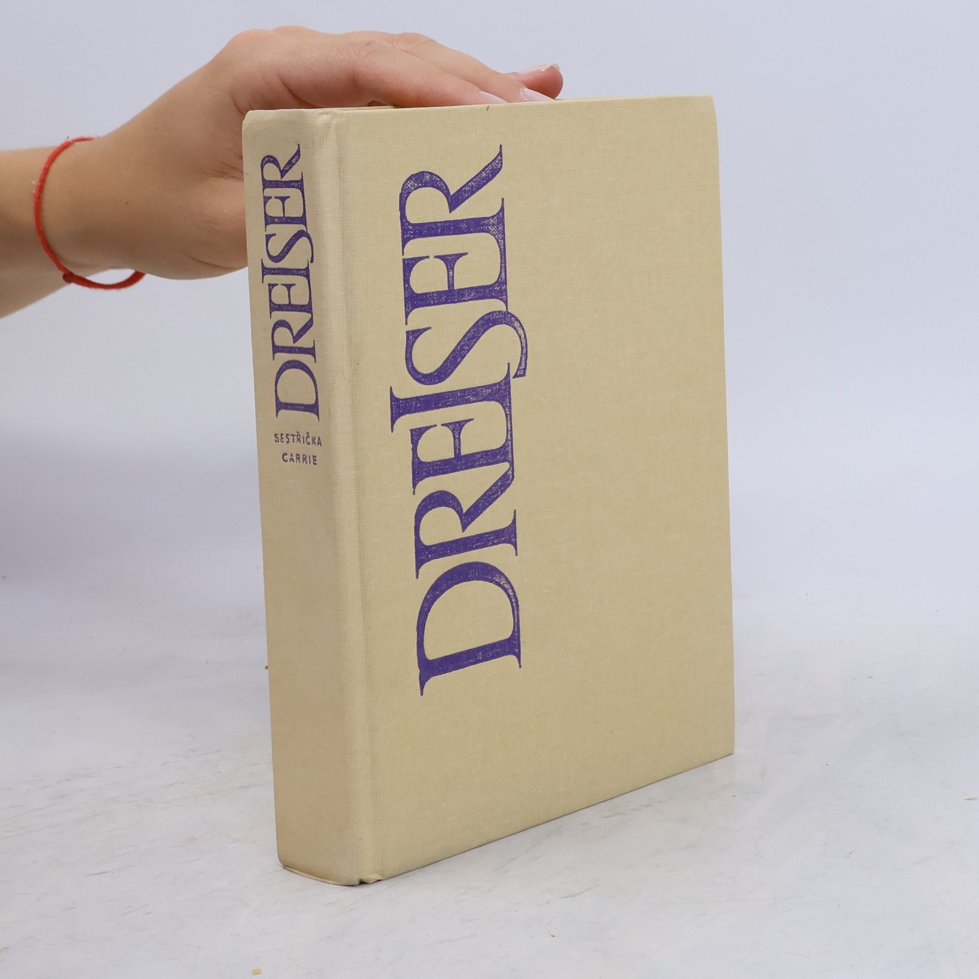 Theodore Dreiser Sestřička Carrie