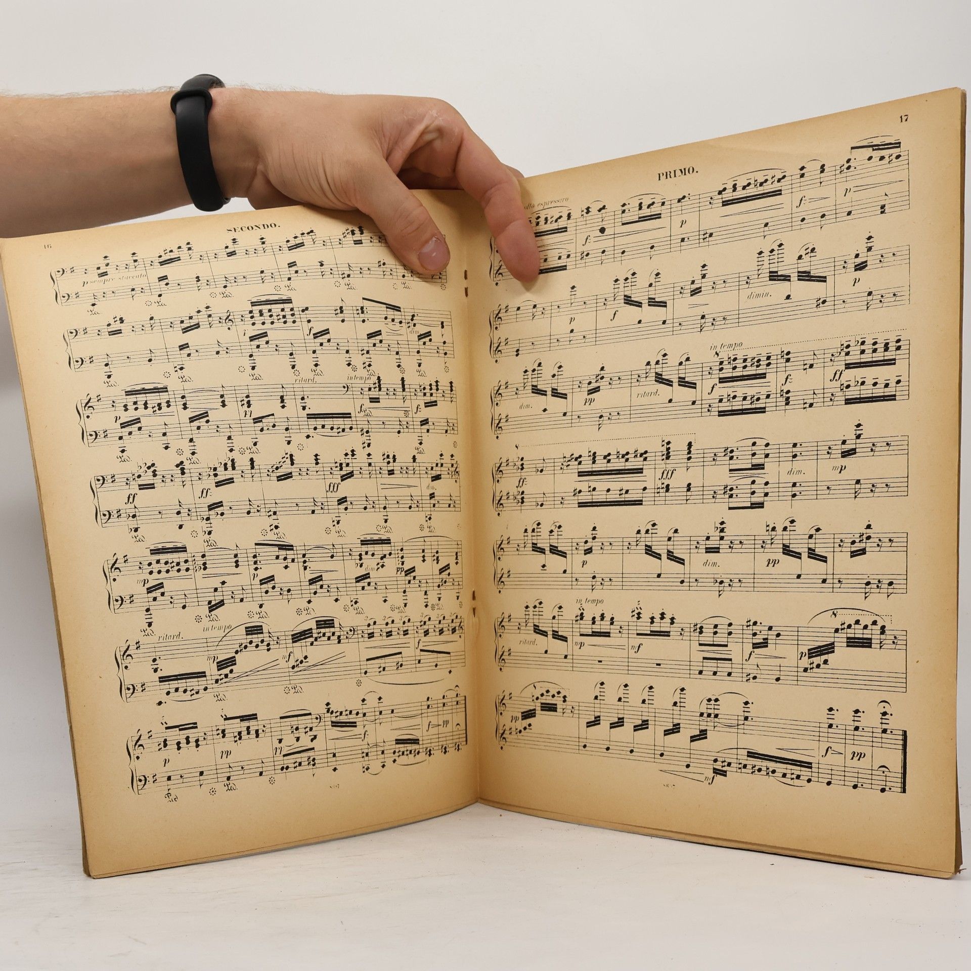 Antonín Dvořák Slavische Tänze. Vierhändig, Op. 72: Erstes Heft