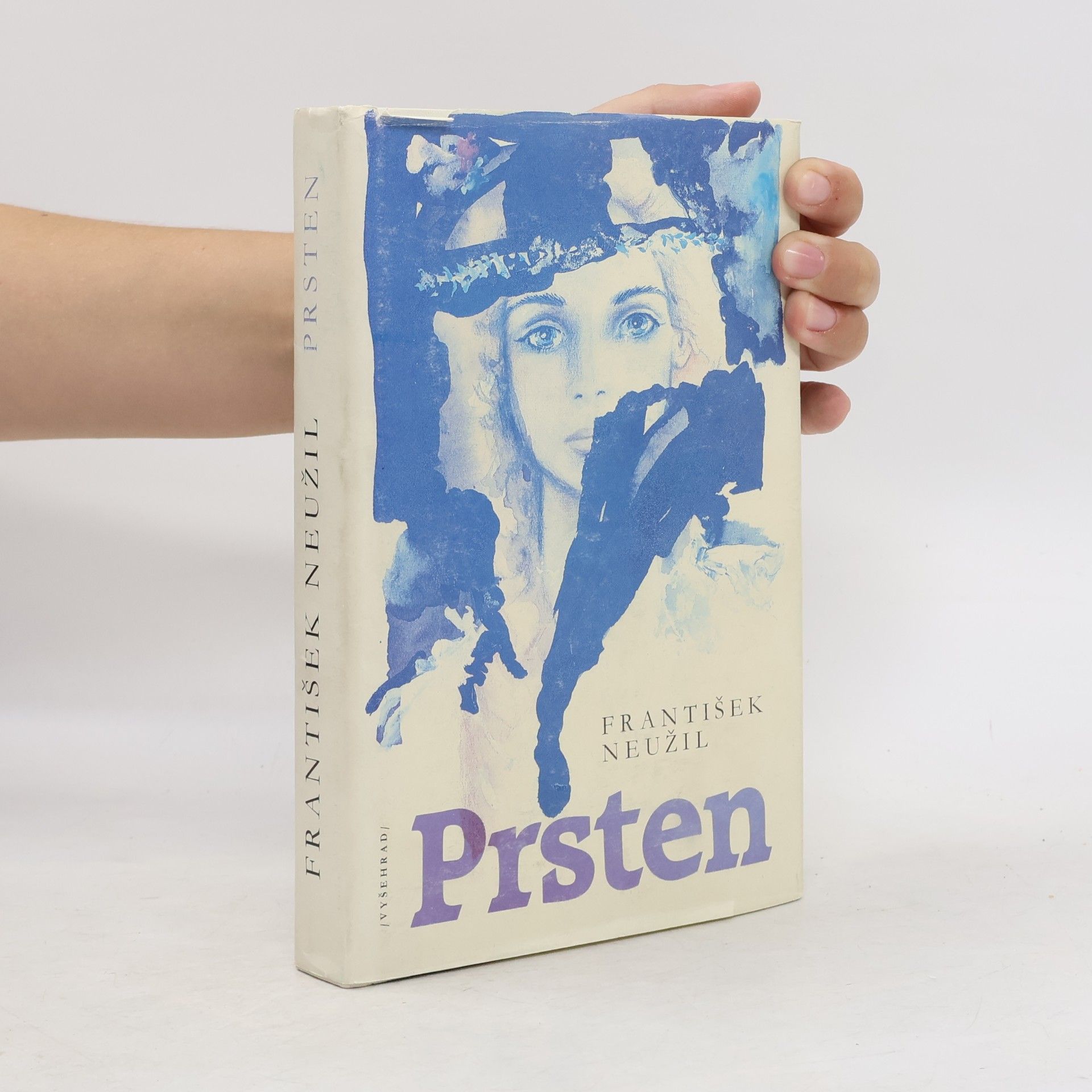František Neužil Prsten