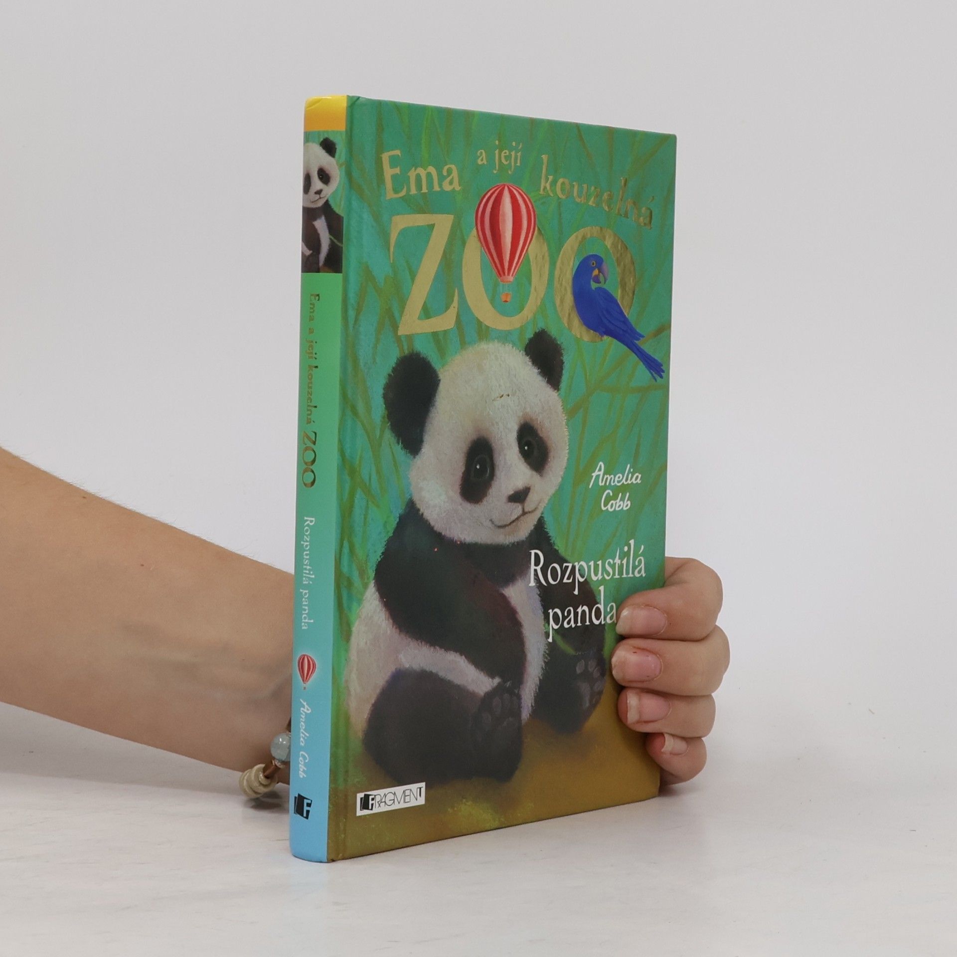 Cobb, Amelia Ema a její kouzelná zoo. Rozpustilá panda