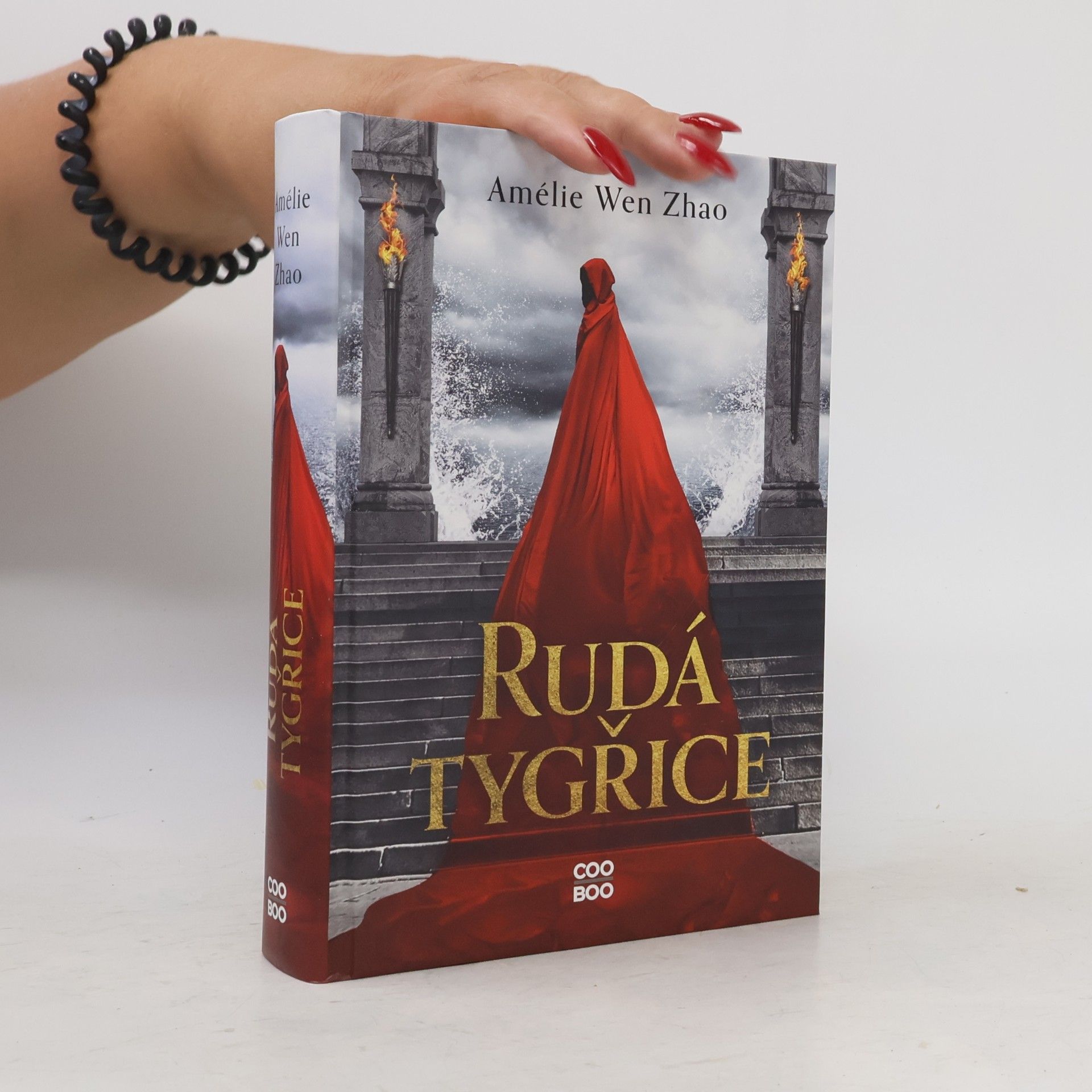 Amélie Wen Zhao Rudá Tygřice