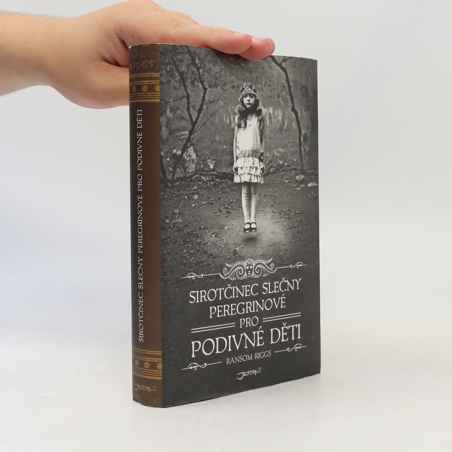Ransom Riggs Sirotčinec slečny Peregrinové pro podivné děti