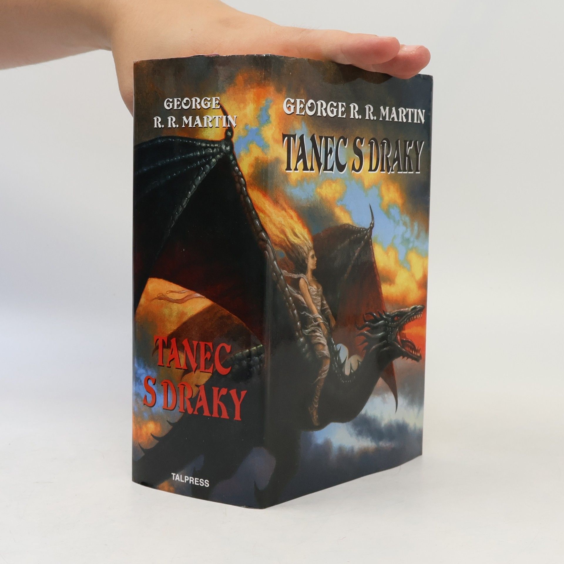 George R. R. Martin Tanec s draky