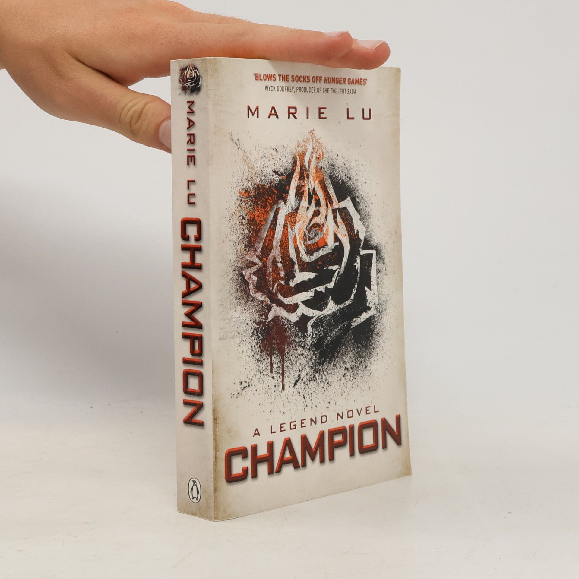 Marie Lu Champion