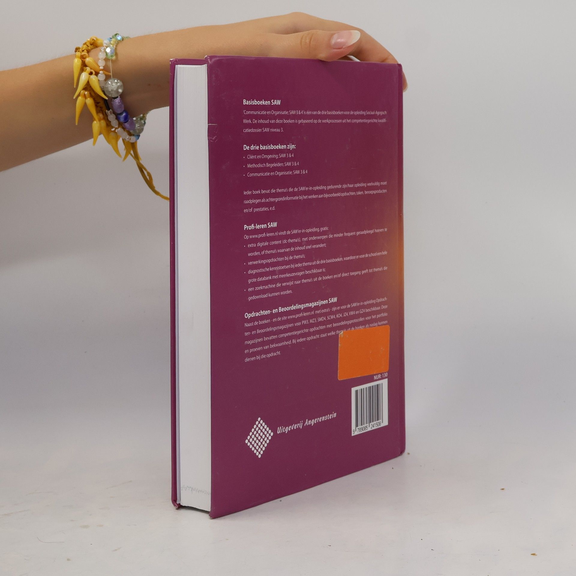 SAW - 3 en 4: Communicatie en organisatie